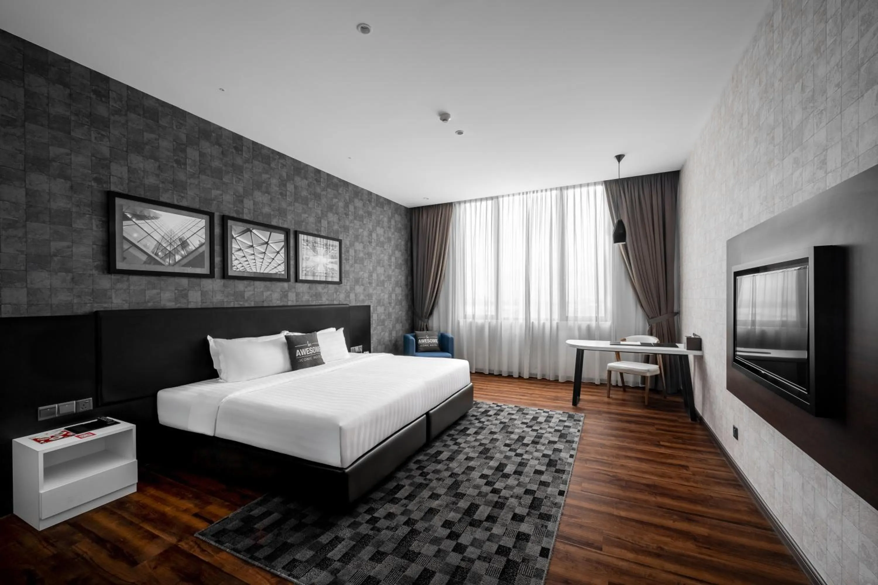 Premier Double or Twin Room in Iconic Hotel