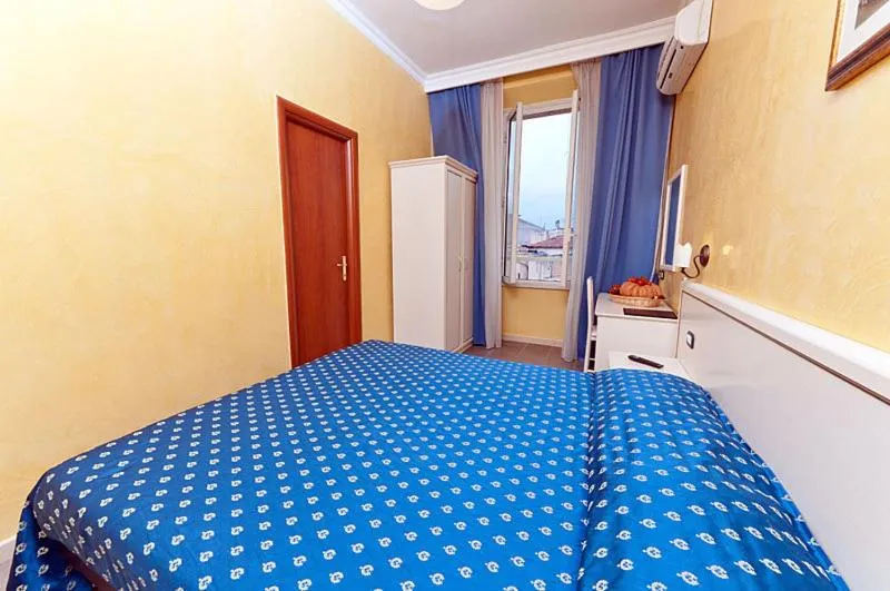 Economy Double Room in Cesar Palace Guesthouse