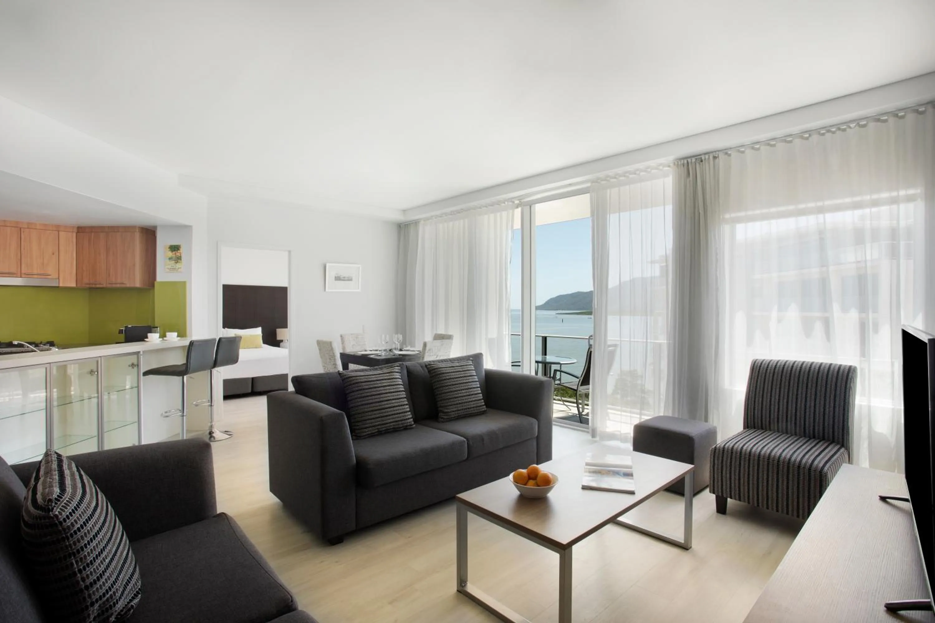 Two-Bedroom Interconnecting Room with Sea View with Two Bathrooms in Mantra Trilogy