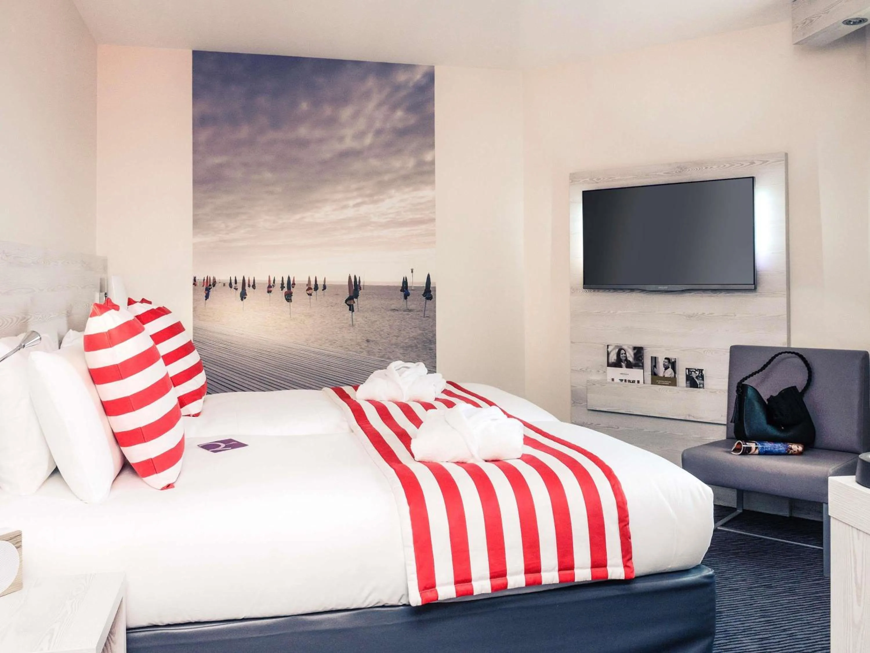 Privilege Twin Room in Mercure Trouville Sur Mer