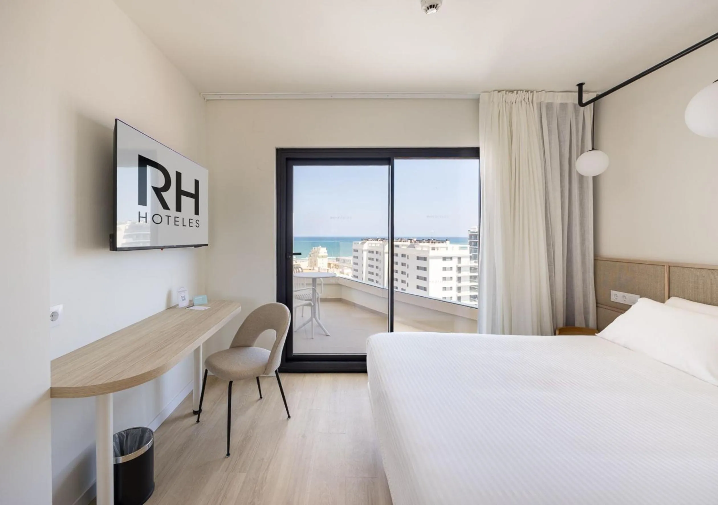 Double Room (2 Adults) in Hotel RH Arena - Todo Incluido