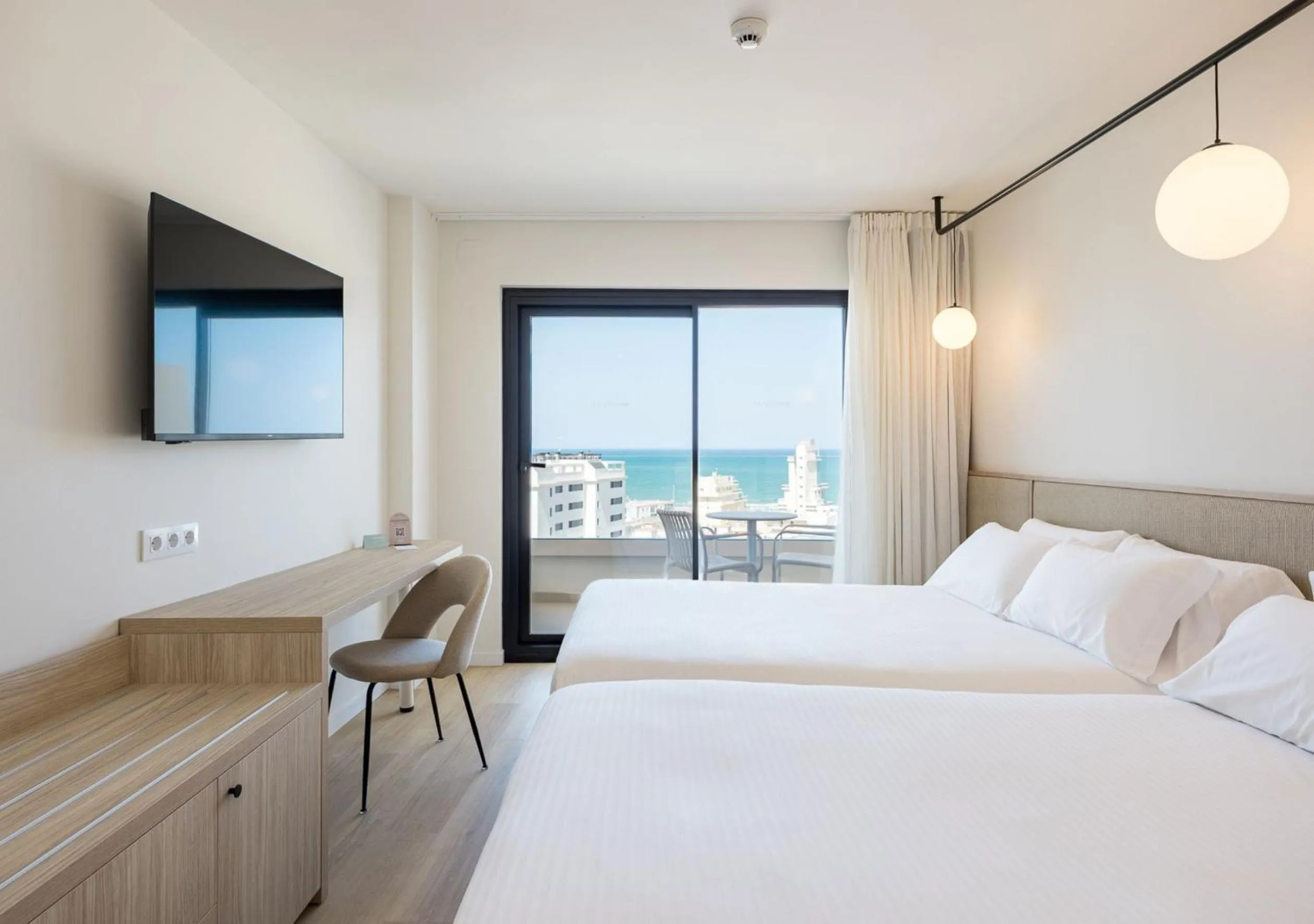 Triple Room (2 Adults + 1 Child) in Hotel RH Arena - Todo Incluido