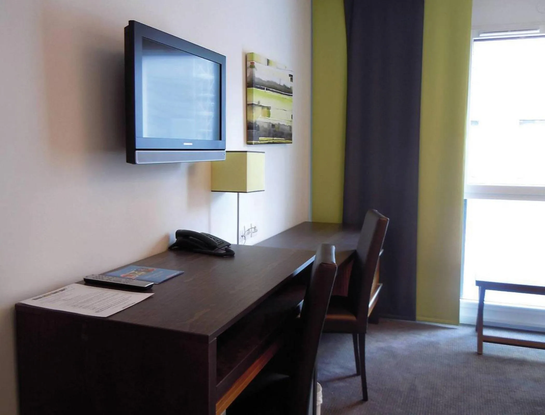 Studio (1-2 Adults) in Lagrange Apart’Hotel Paris-Boulogne