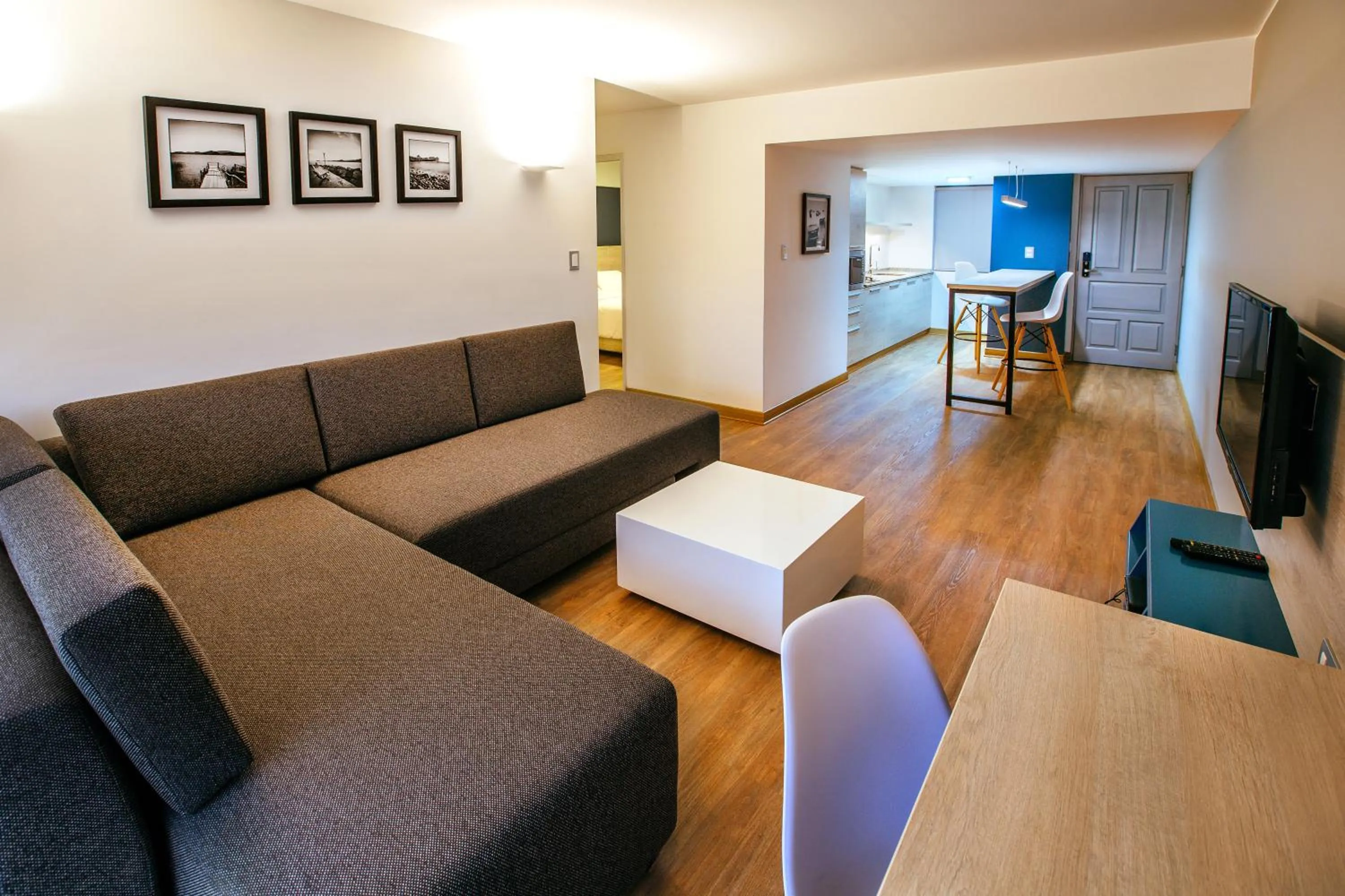 Family Two-Bedroom Suite in Daniel's Apart Hotel