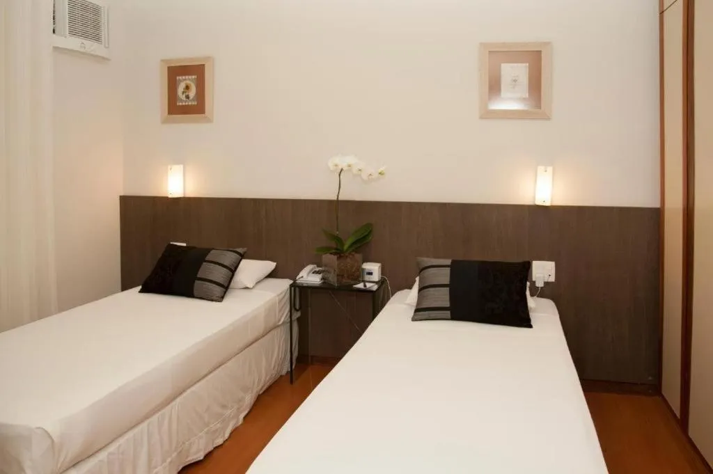 Superior Apartment with Twin Beds and Sofa Bed - single occupancy in Max Savassi Apart Service