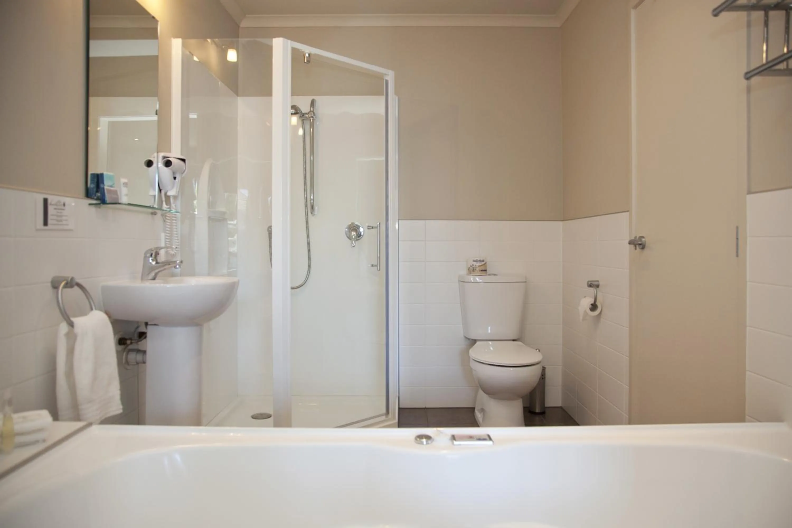 Standard Two-Bedroom Apartment in Beechtree Motel