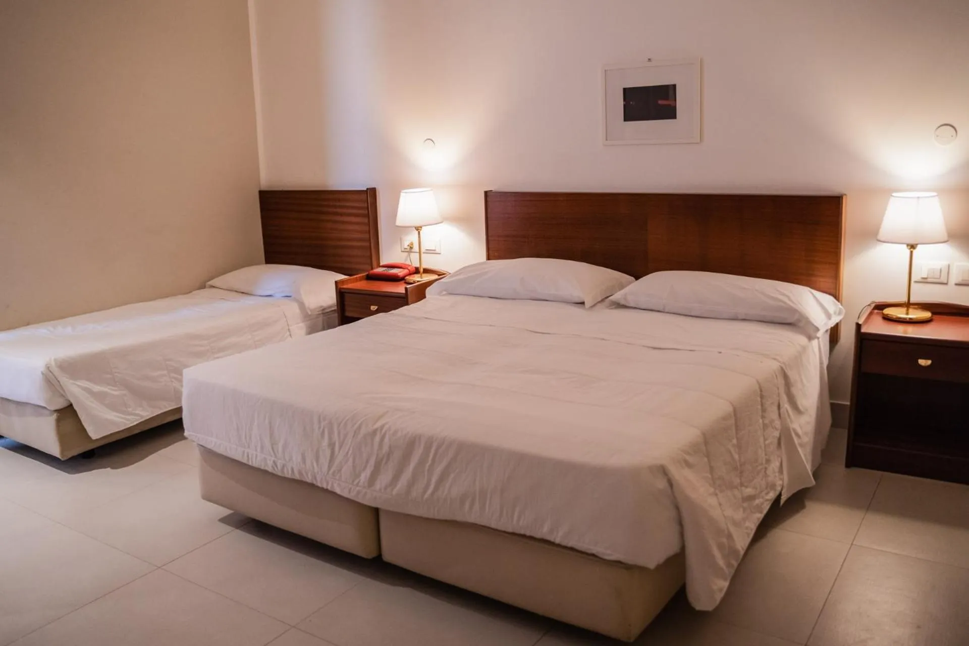 Triple Room in Hotel Mediterraneo