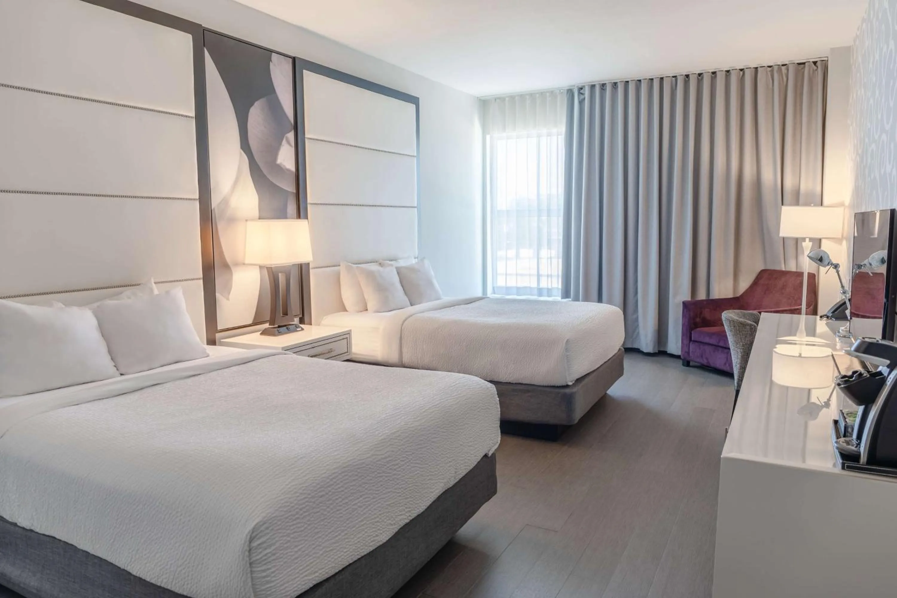Queen Room with Two Queen Beds - Mobility Access/Non-Smoking in TRYP by Wyndham Savannah