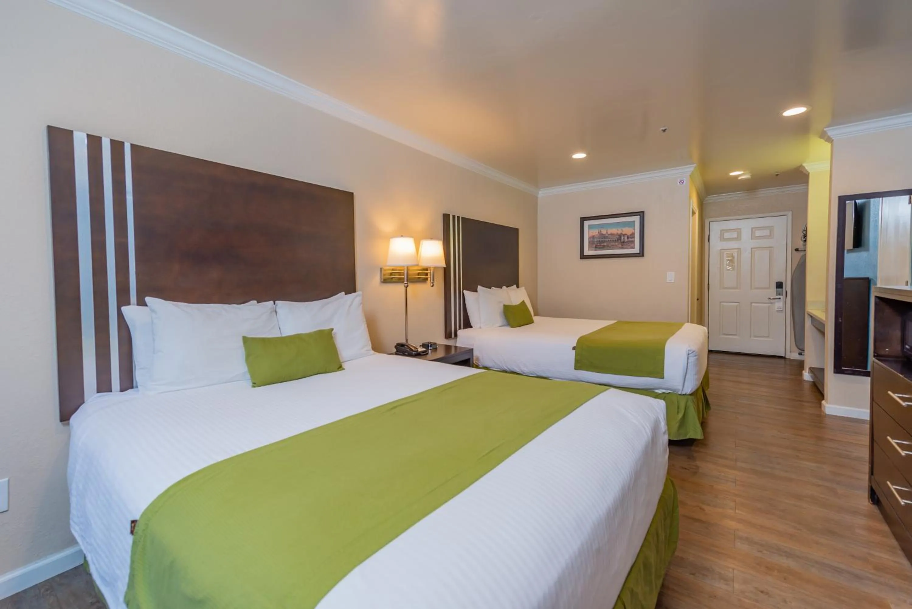 Queen Room with Two Queen Beds in Ocean Pacific Lodge