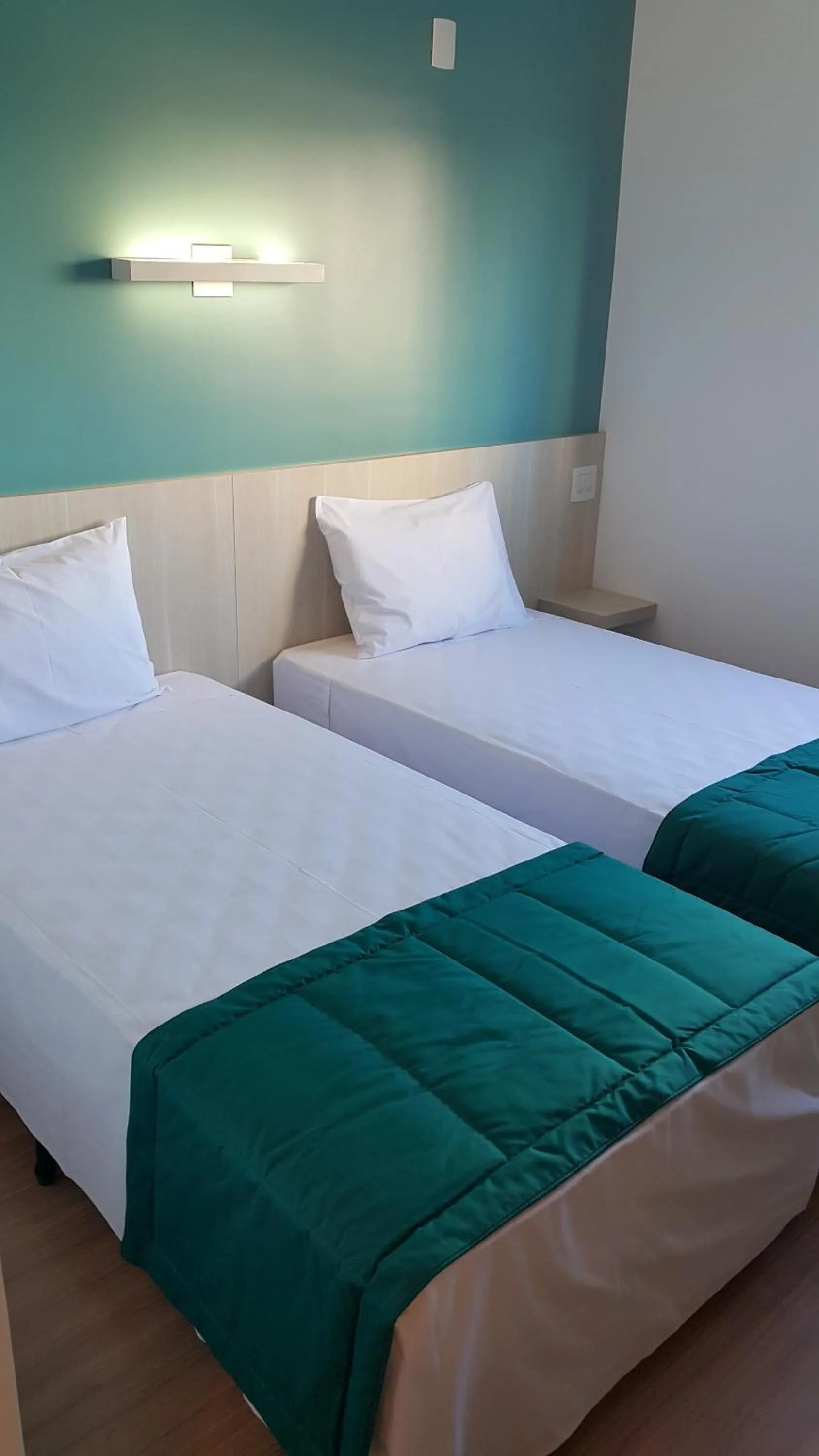 Standard Twin Room in Go Inn Vitória