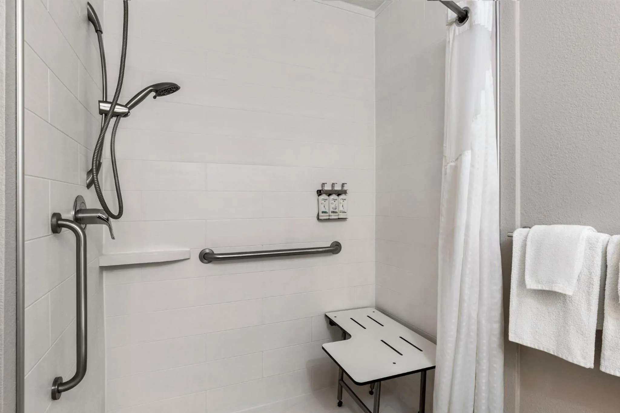 Standard King Room with Roll-in Shower - Mobility Accessible in Holiday Inn Express Hotel & Suites Live Oak by IHG