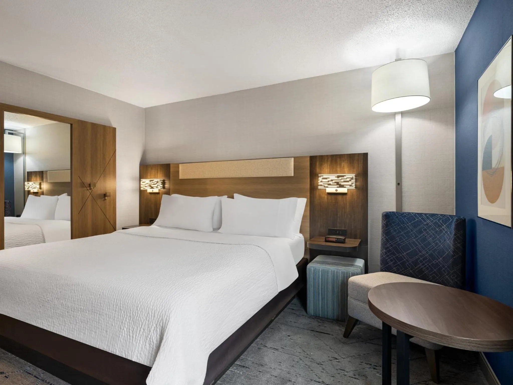 Standard King Room in Holiday Inn Express Meadville (I-79 Exit 147a) by IHG