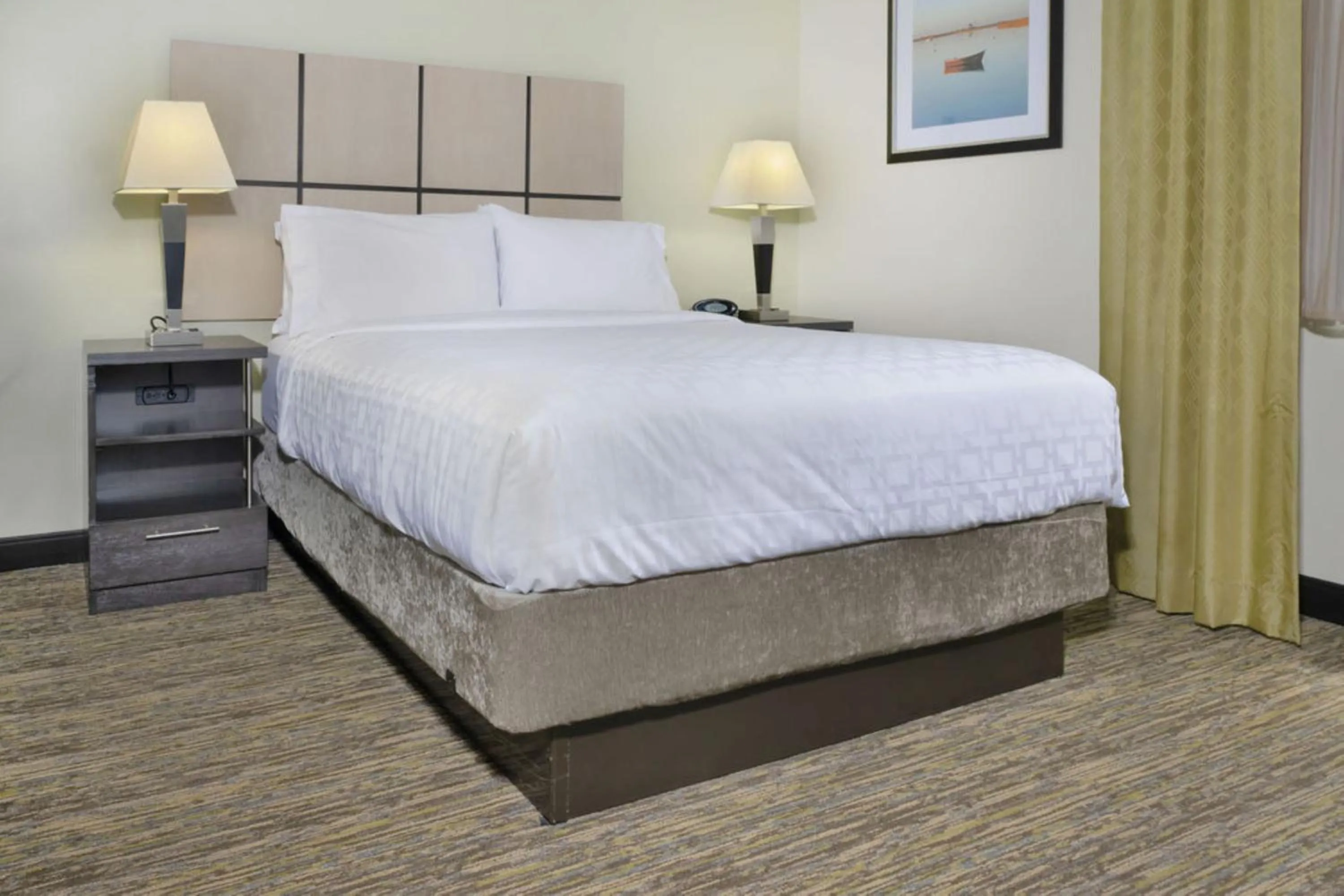 Queen Studio Suite in Candlewood Suites Killeen - Fort Hood Area by IHG