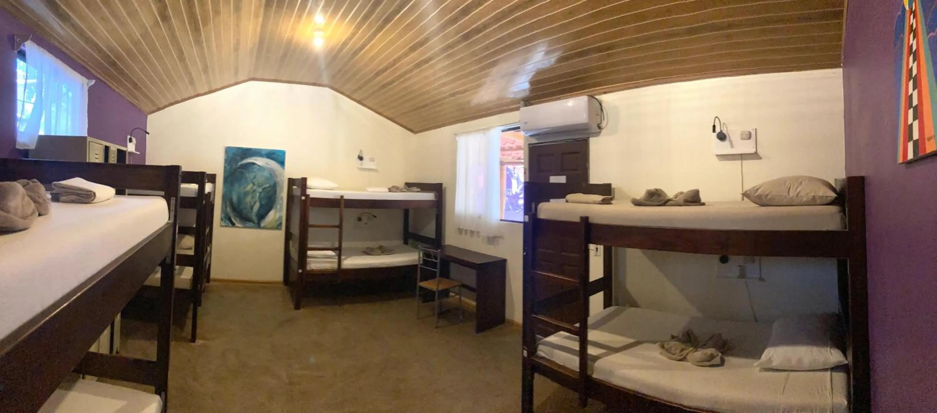 Single Bed in Mixed Dormitory Room in TamaHostel & Glamping