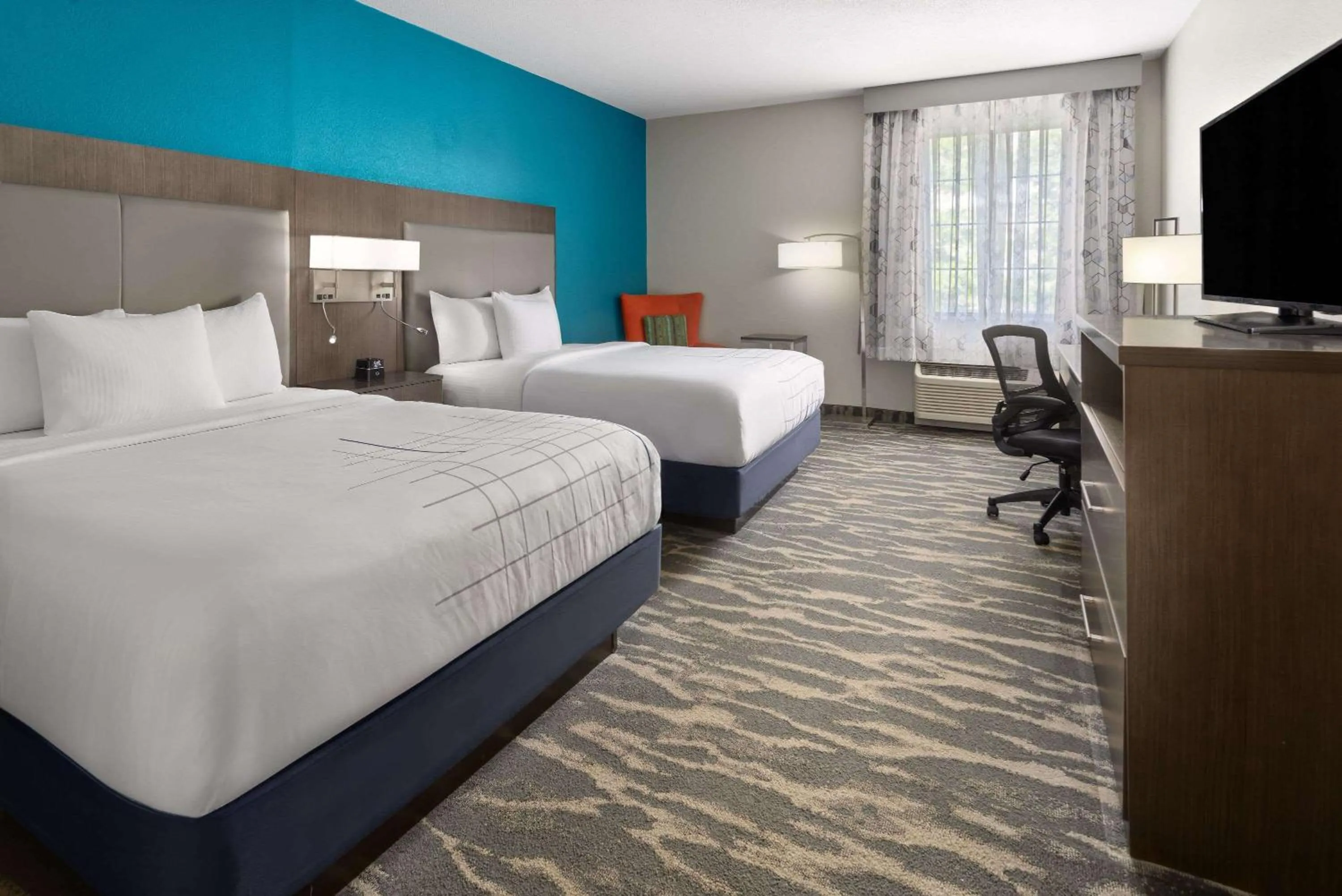 Queen Room with Two Queen Beds in La Quinta by Wyndham Kokomo