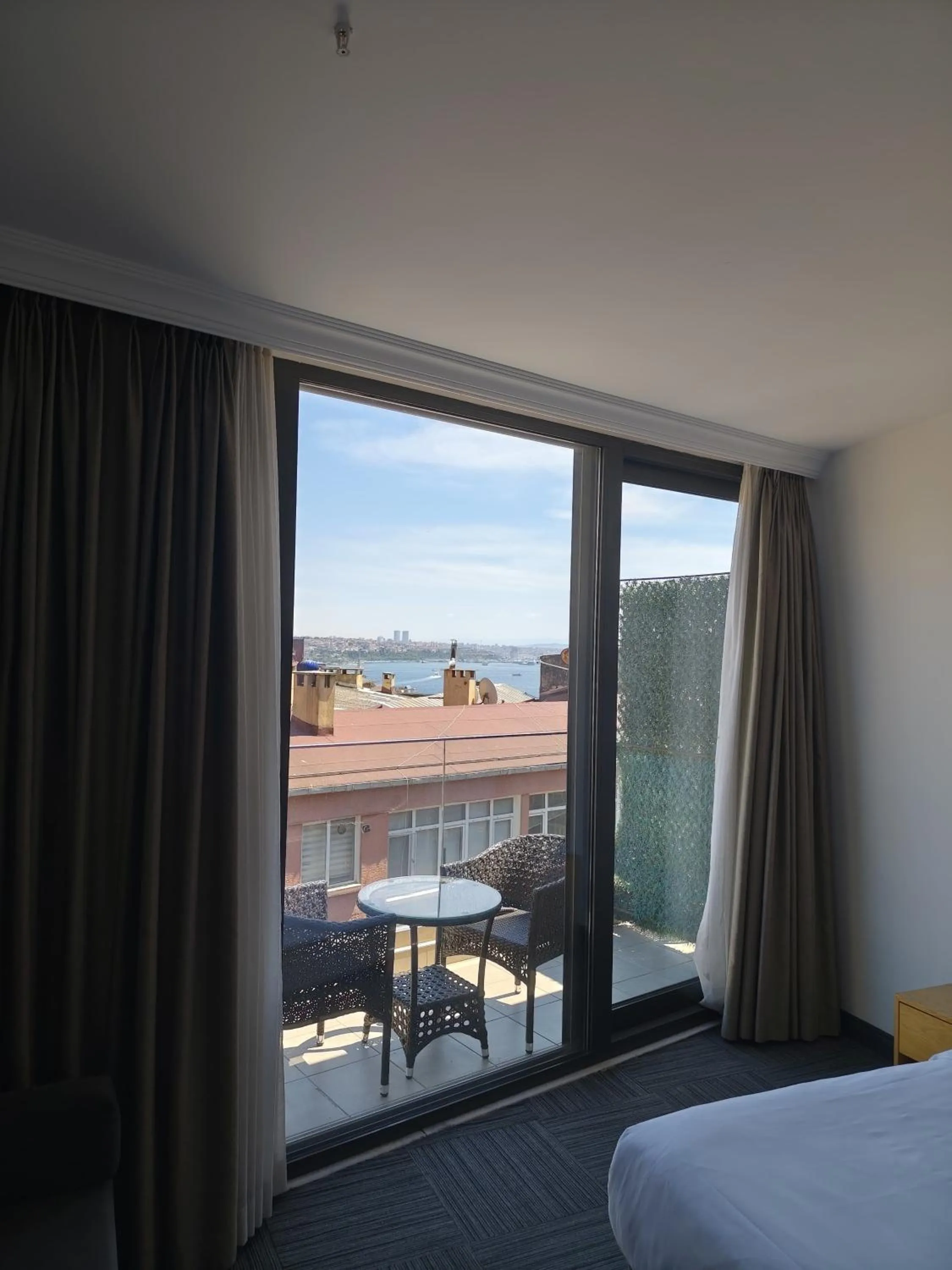 Suite with Sea View in Taksim Hotel V Plus