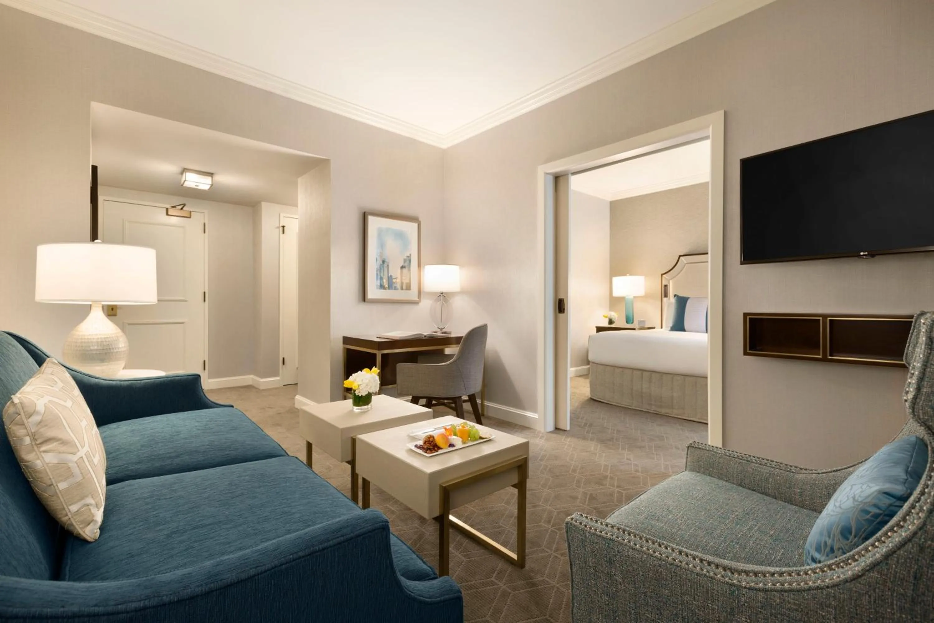 Junior King Suite in Fairmont Olympic Hotel