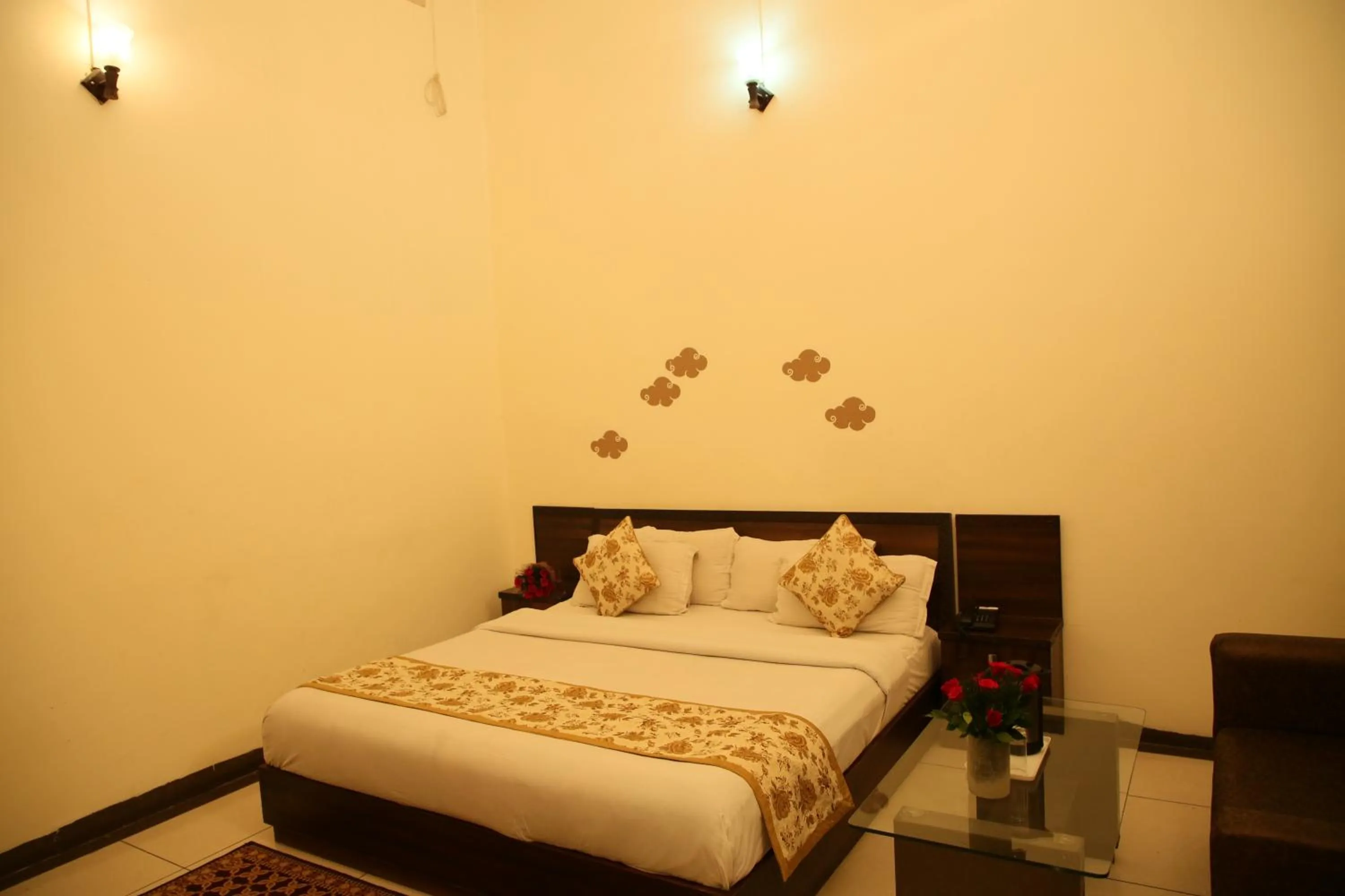 Deluxe Room in Hotel Sukoon