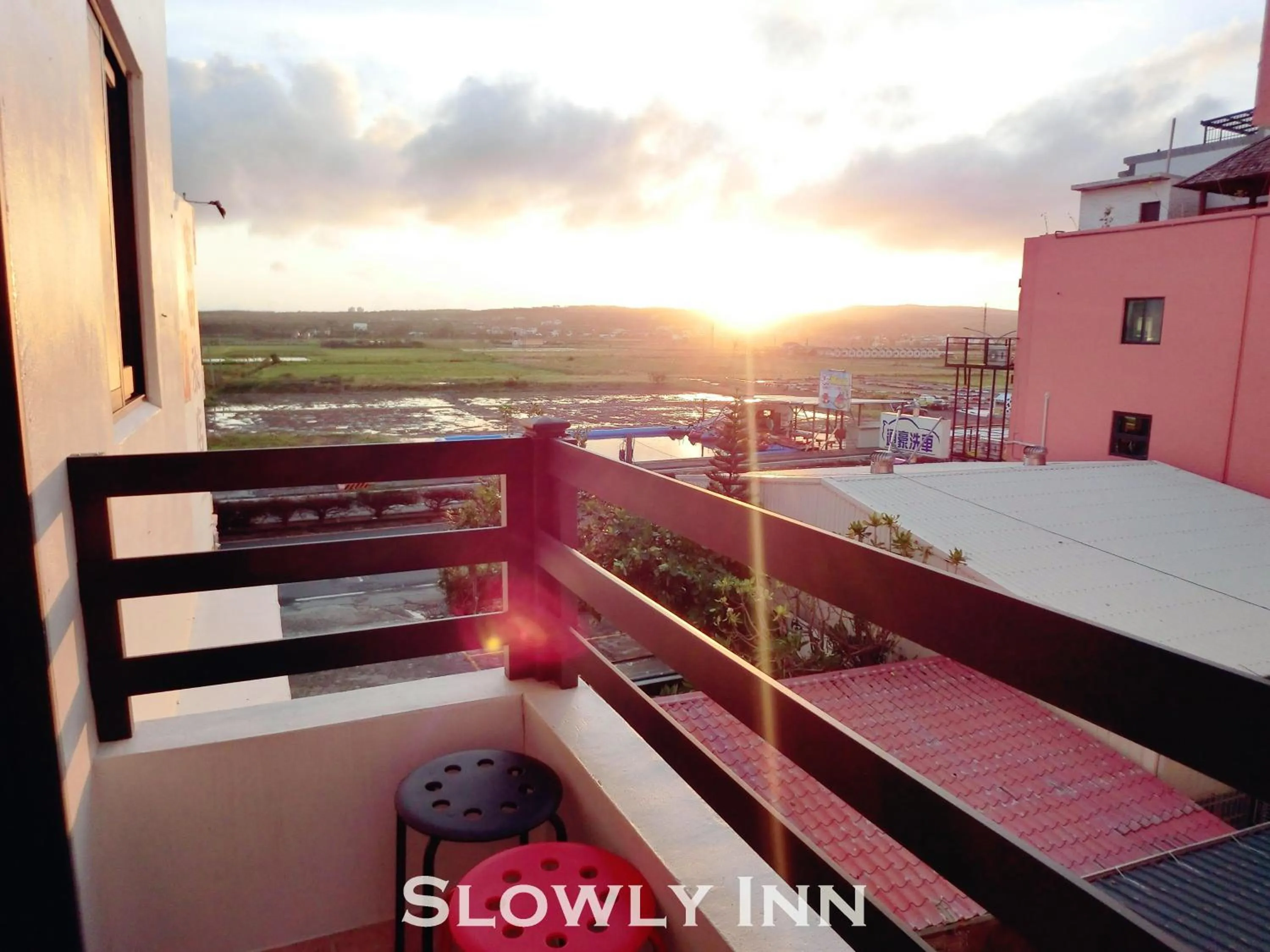 Triple Room with Balcony in Slowly inn