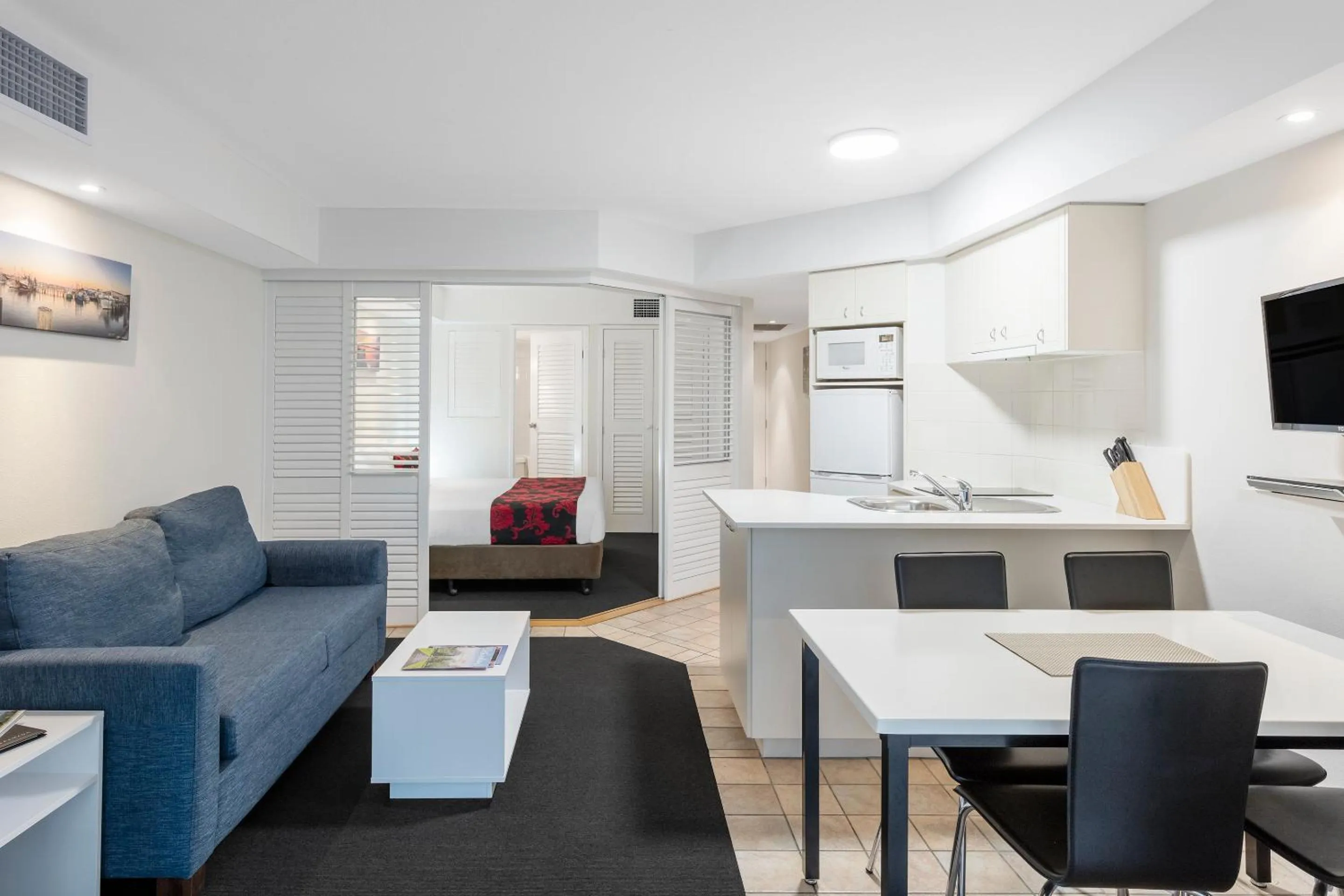 Two-Bedroom Apartment with Ocean View in Ramada Resort by Wyndham Golden Beach