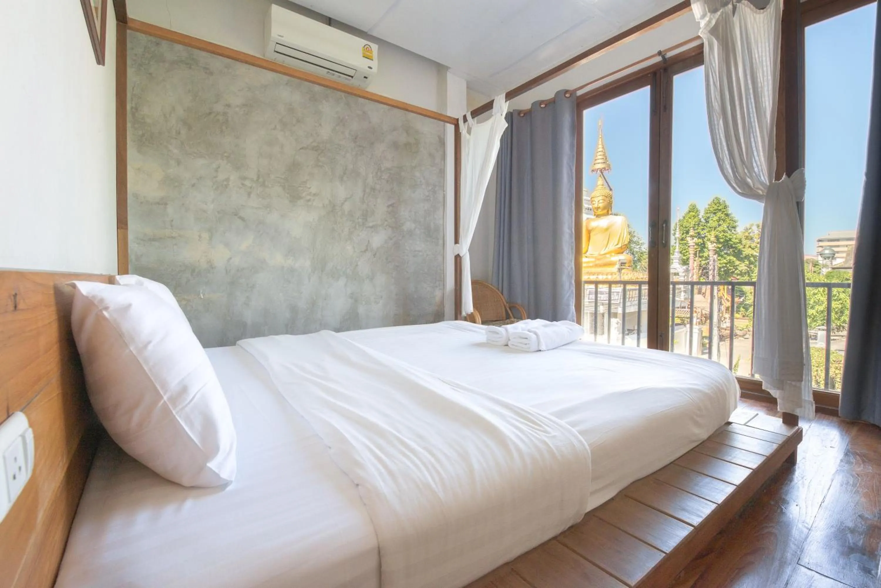Deluxe Room with Mountain View in Sri Chiang Yeun House