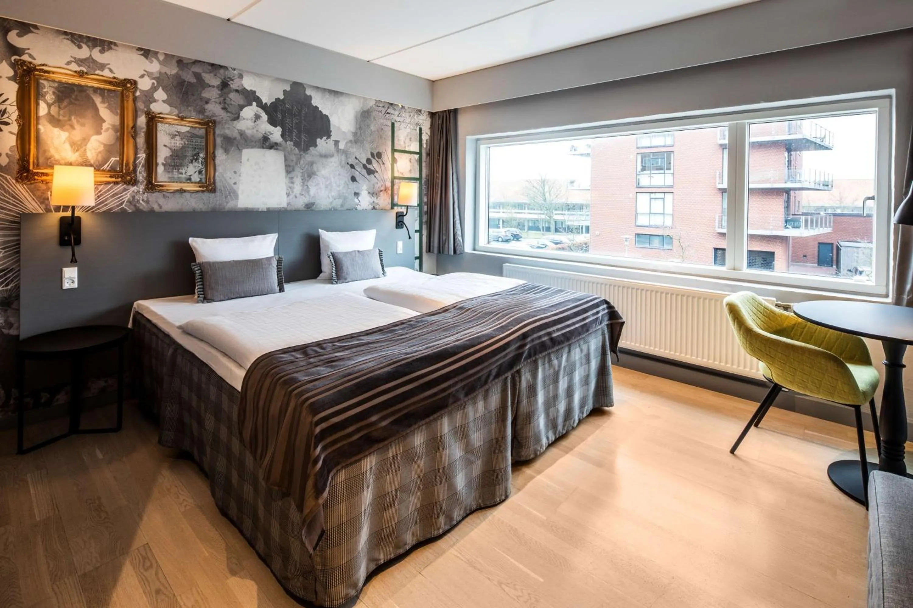 Superior King Room in Scandic Olympic