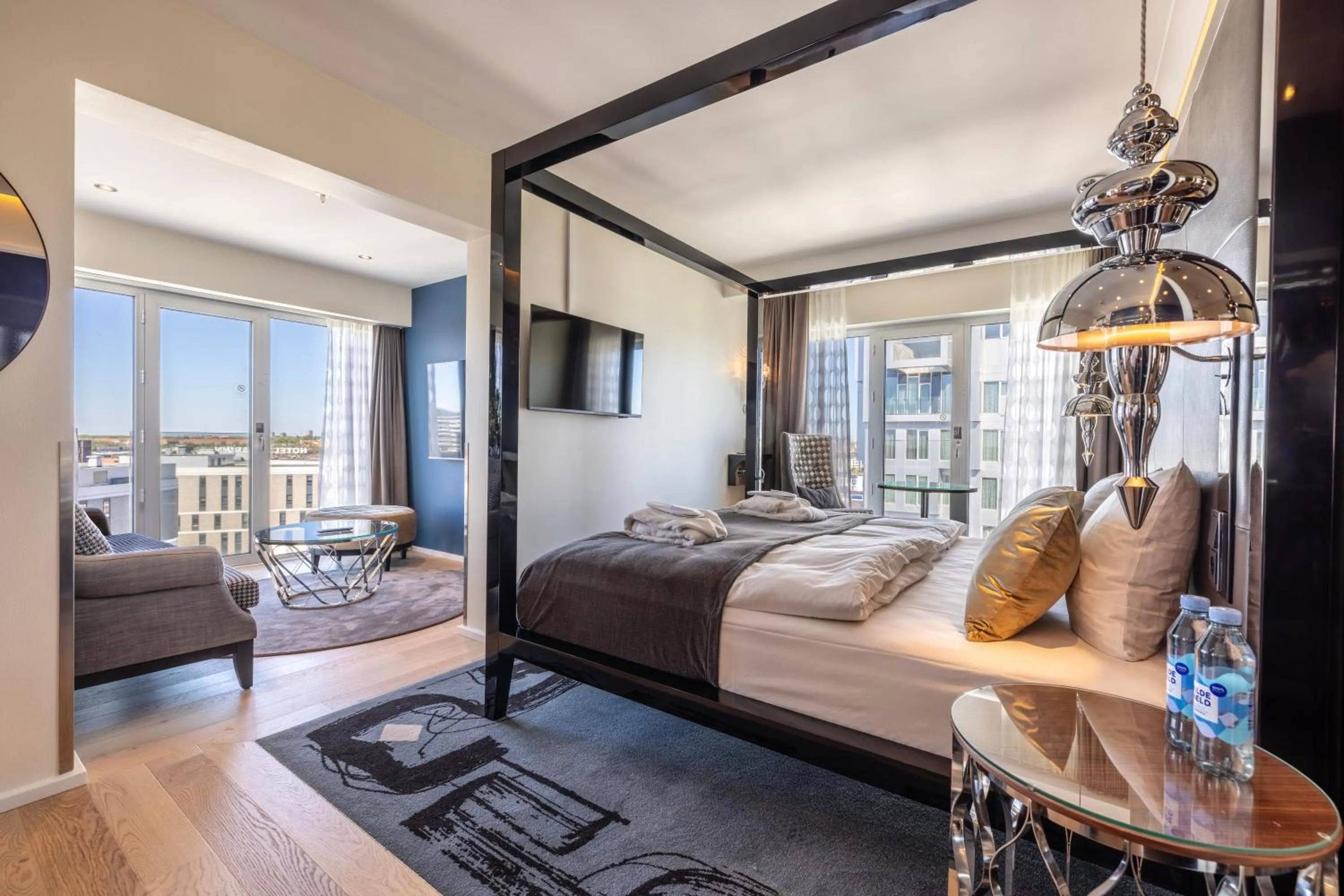 Suite in Tivoli Hotel