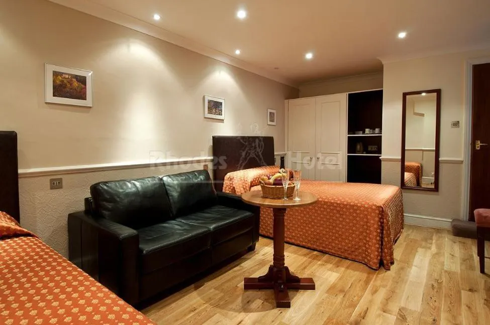 Quadruple Room in Rhodes Hotel