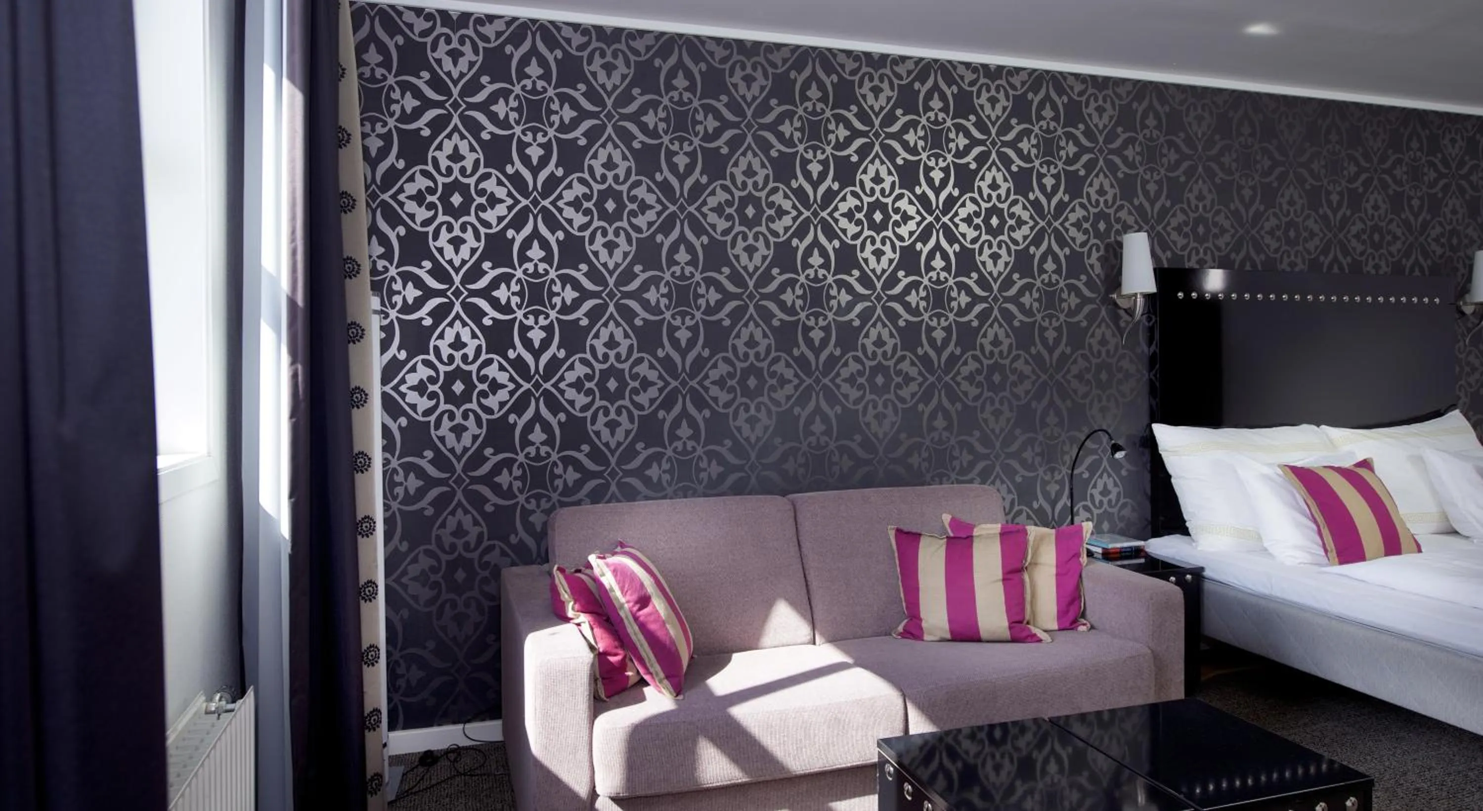 Deluxe Double Room - single occupancy in Home Hotel Arcticus