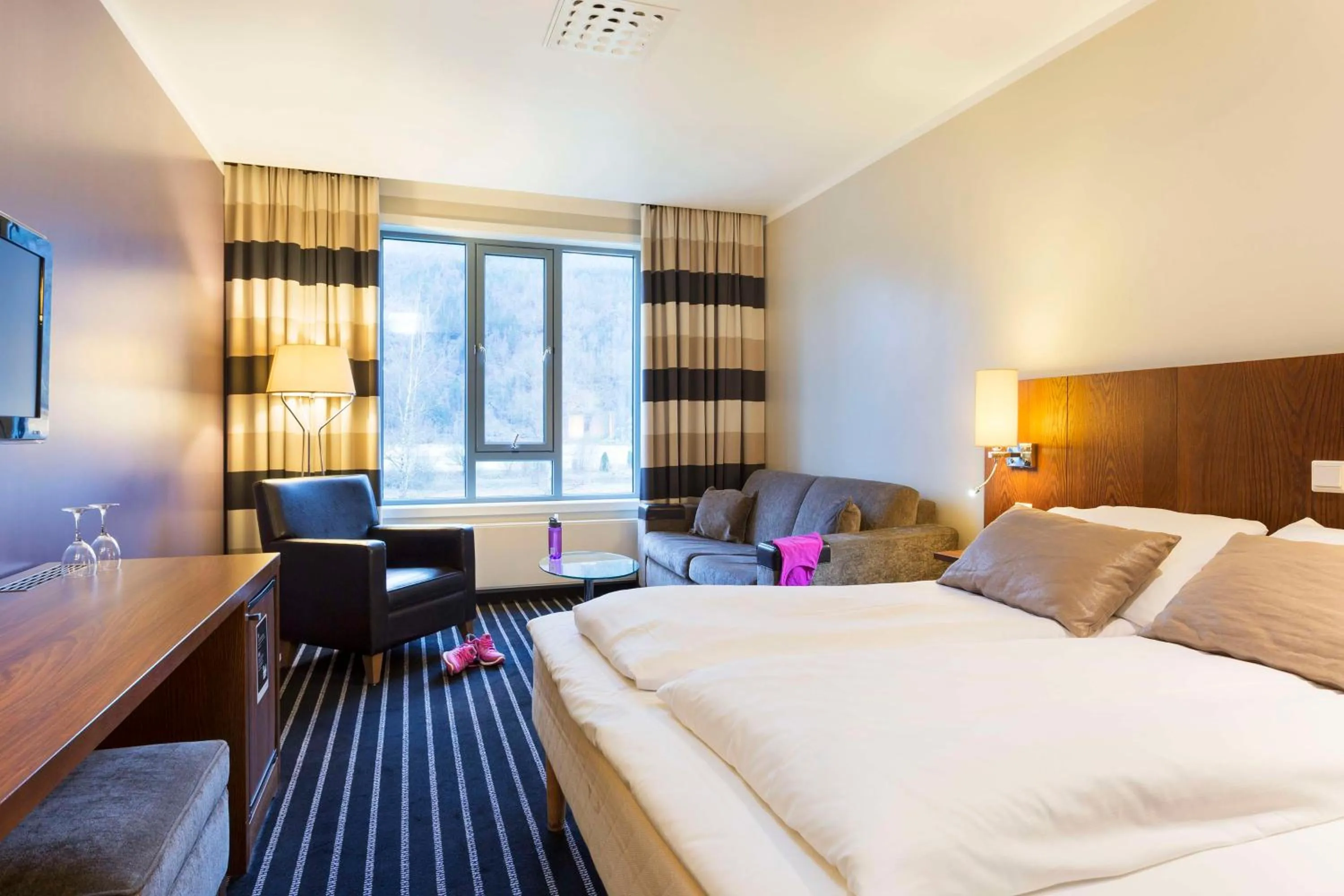 Superior Twin Room in Scandic Sunnfjord Hotel & Spa