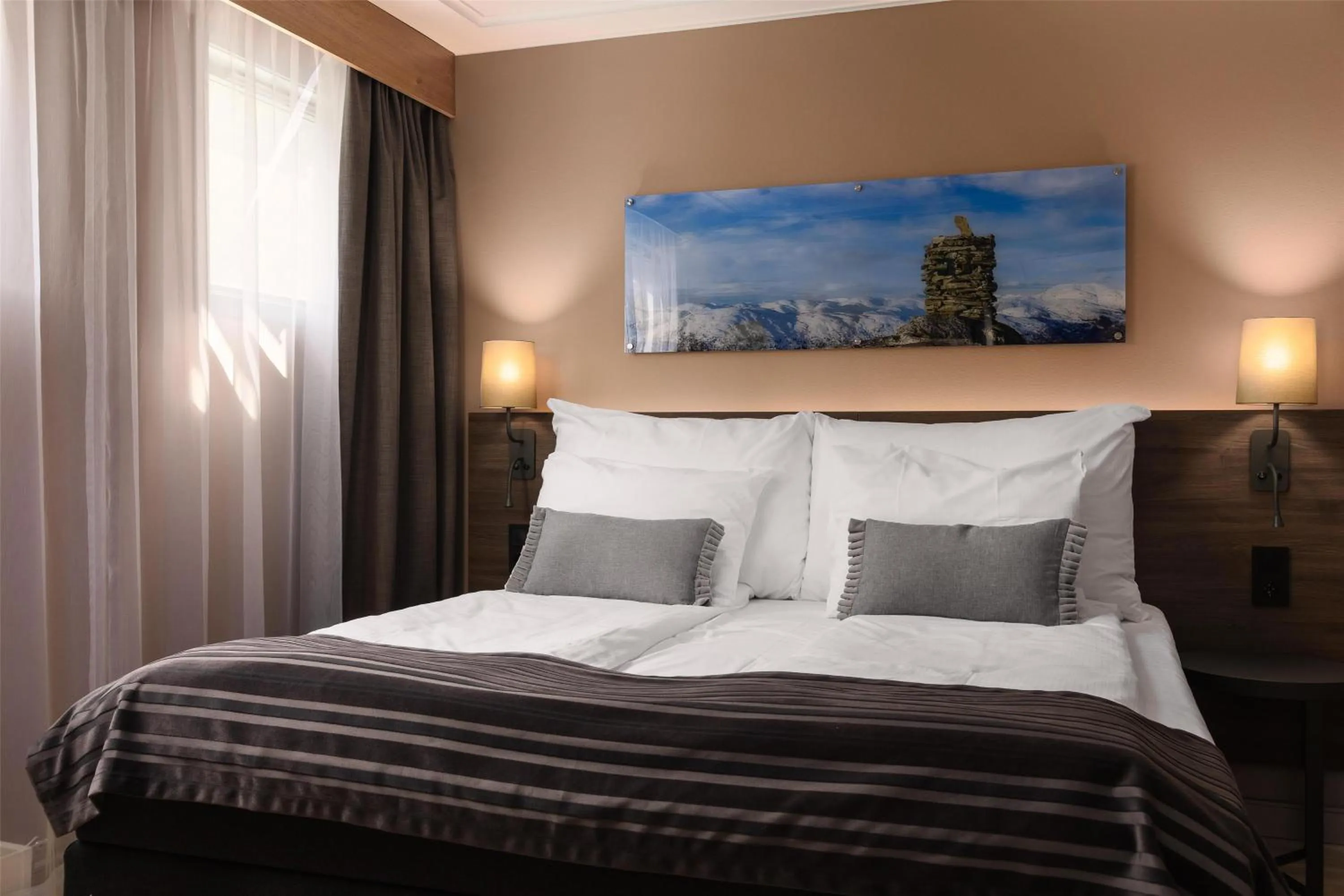 King Superior Plus in Scandic Sunnfjord Hotel & Spa