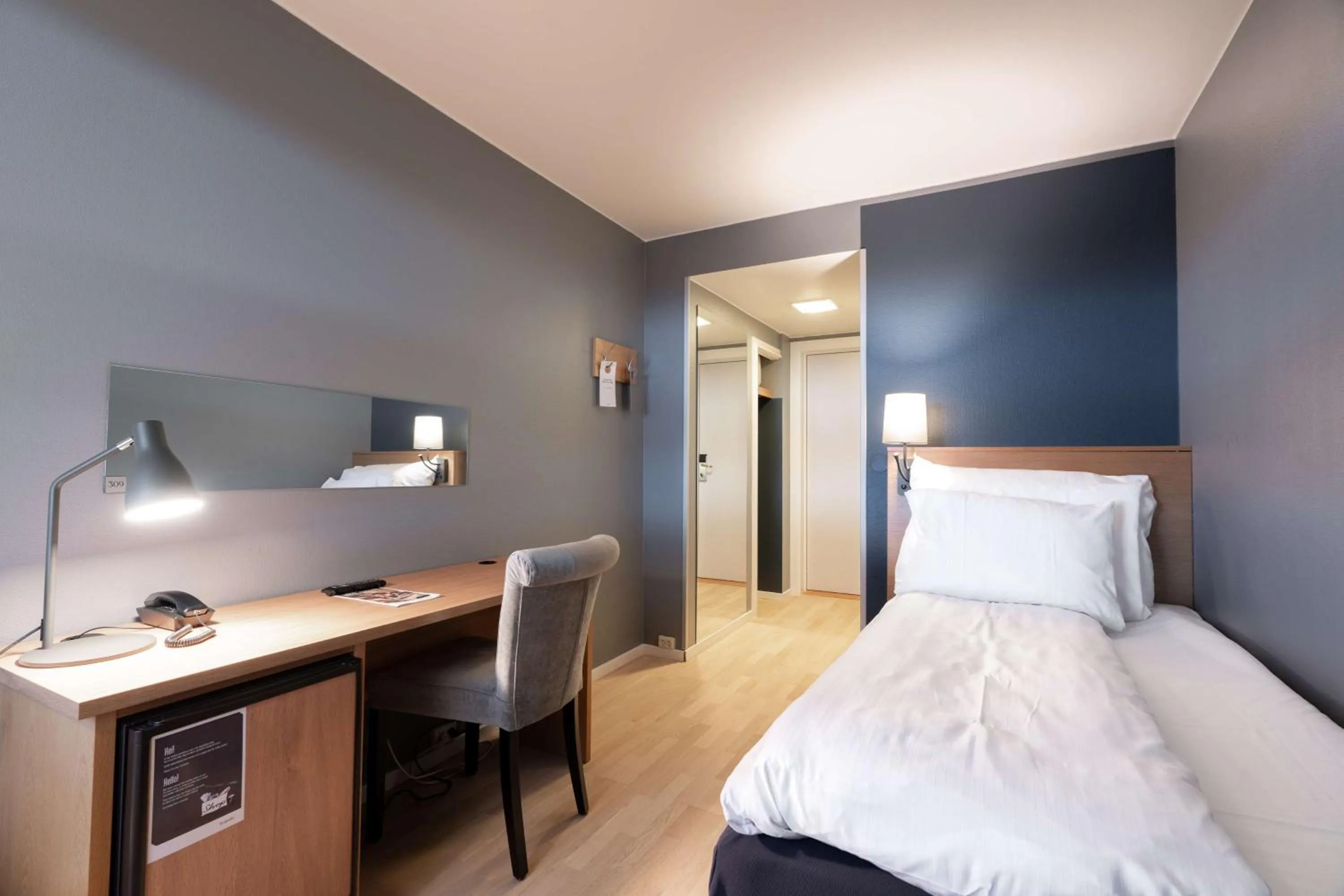 Standard Single Room in Scandic Vadsø