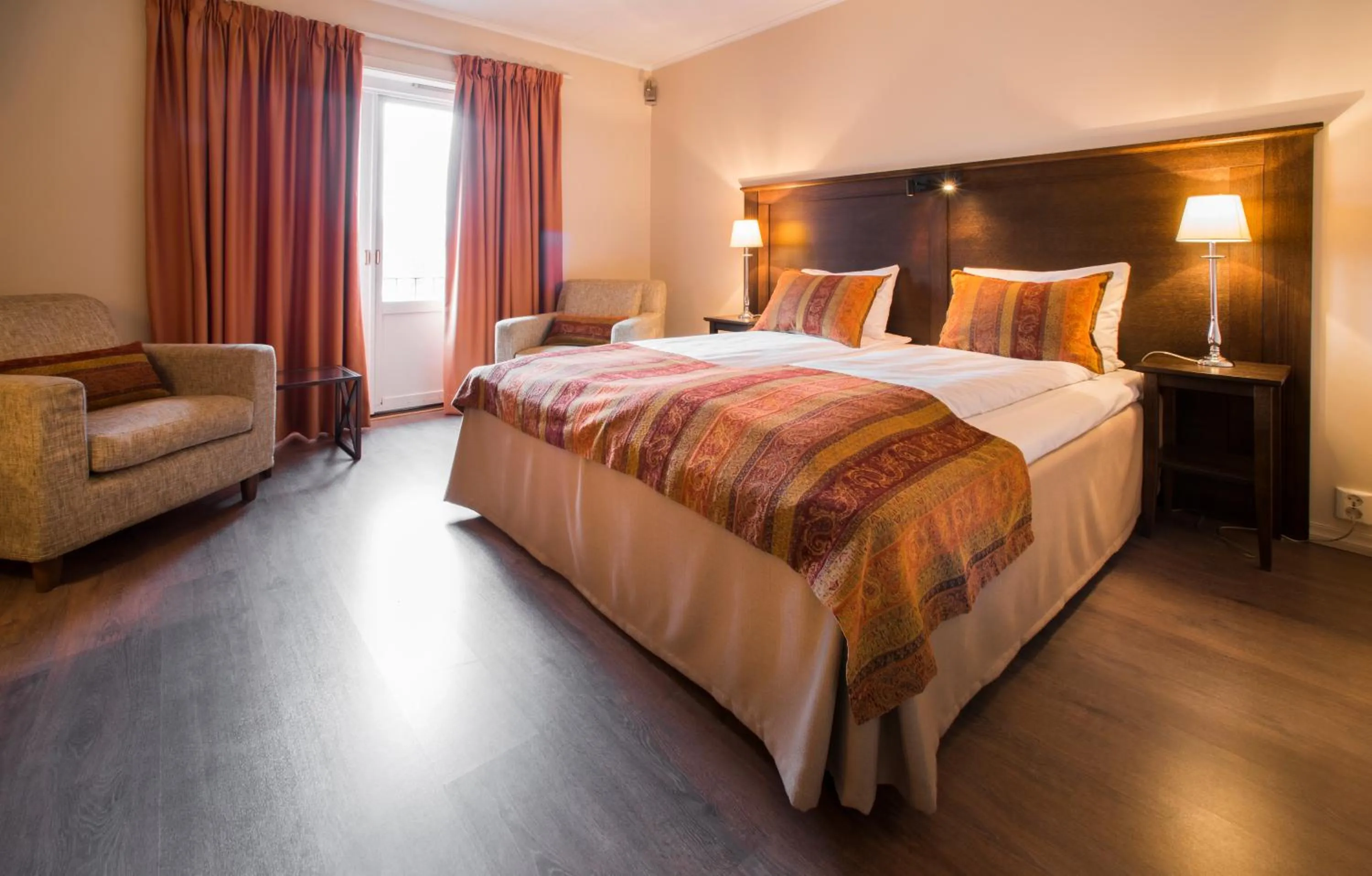 Superior King Room in Clarion Collection Hotel Park