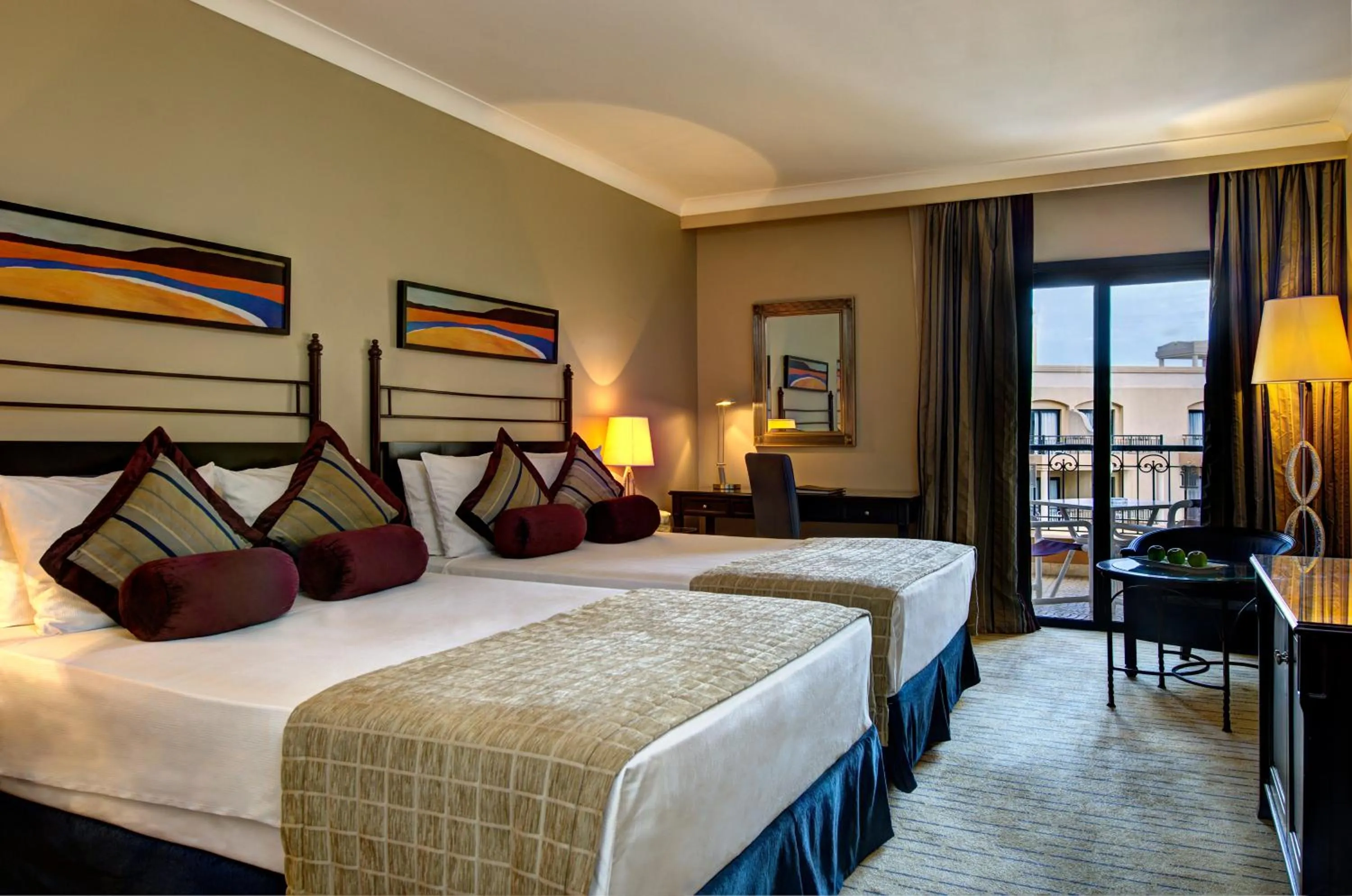 Executive Twin Room with Sea View in Corinthia St George's Bay