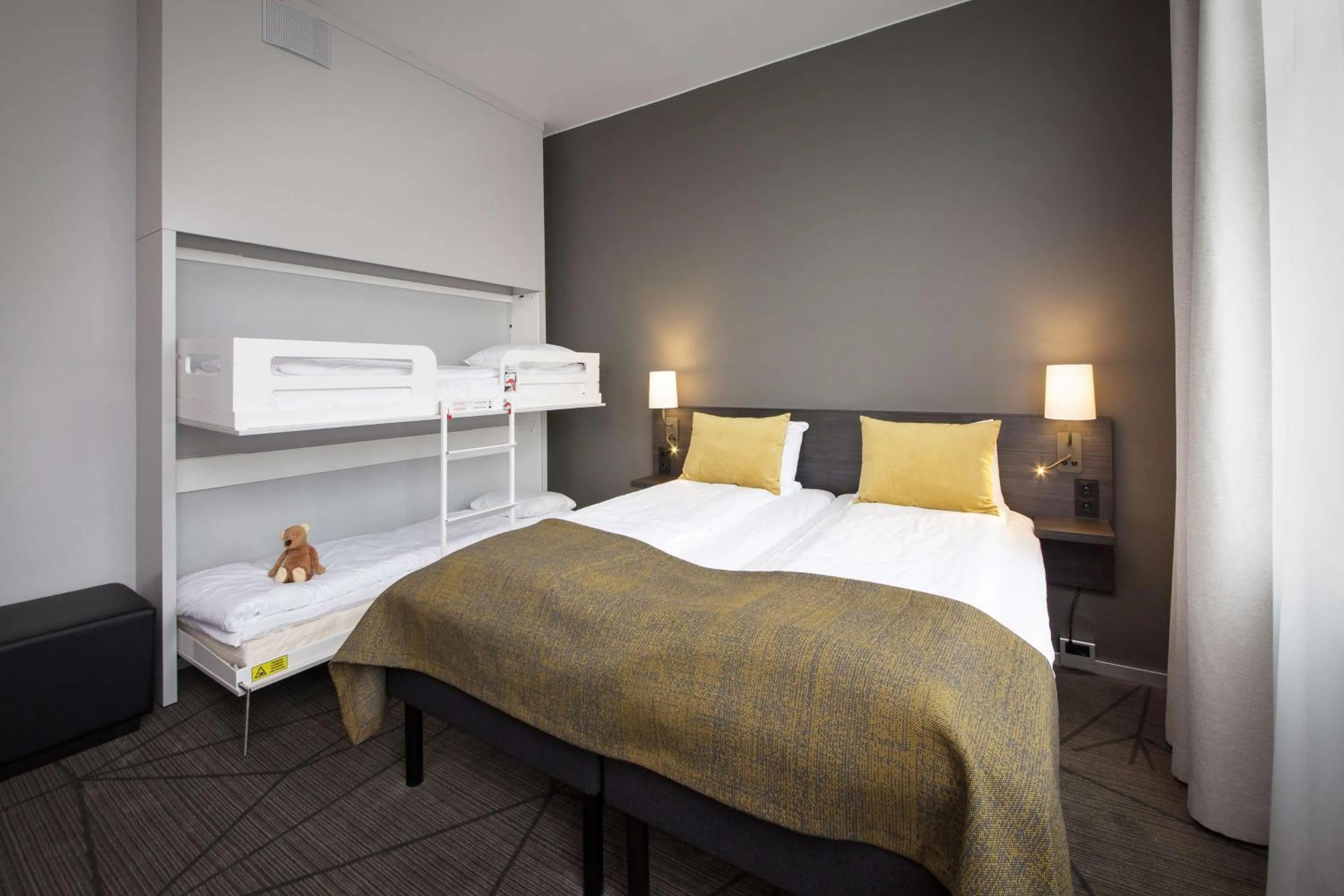 Standard Family Room in Scandic Ambassadeur Drammen