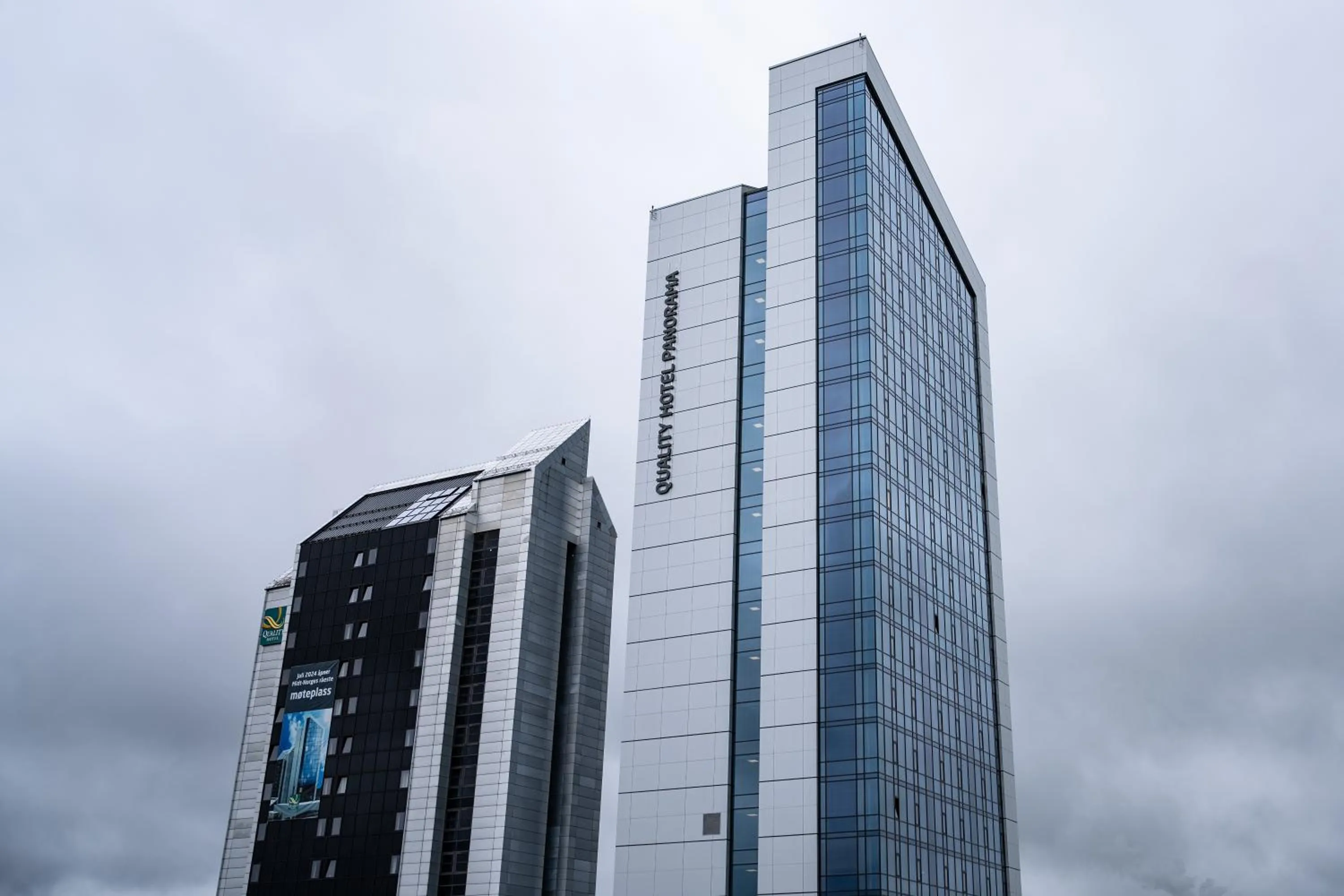 Facade/entrance in Quality Hotel Panorama