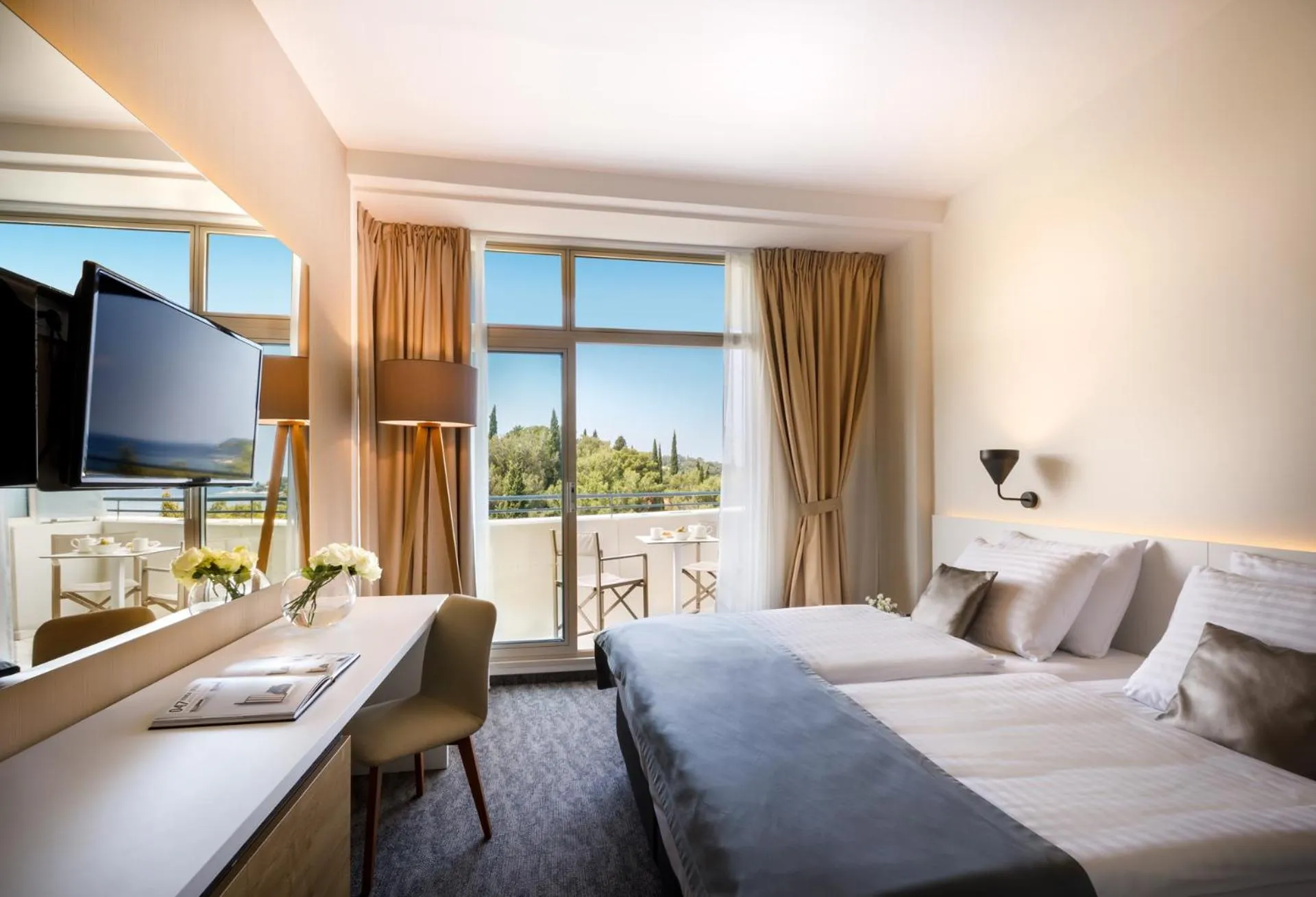 Double Room with Side Sea View and Balcony in Remisens Hotel Albatros-All inclusive