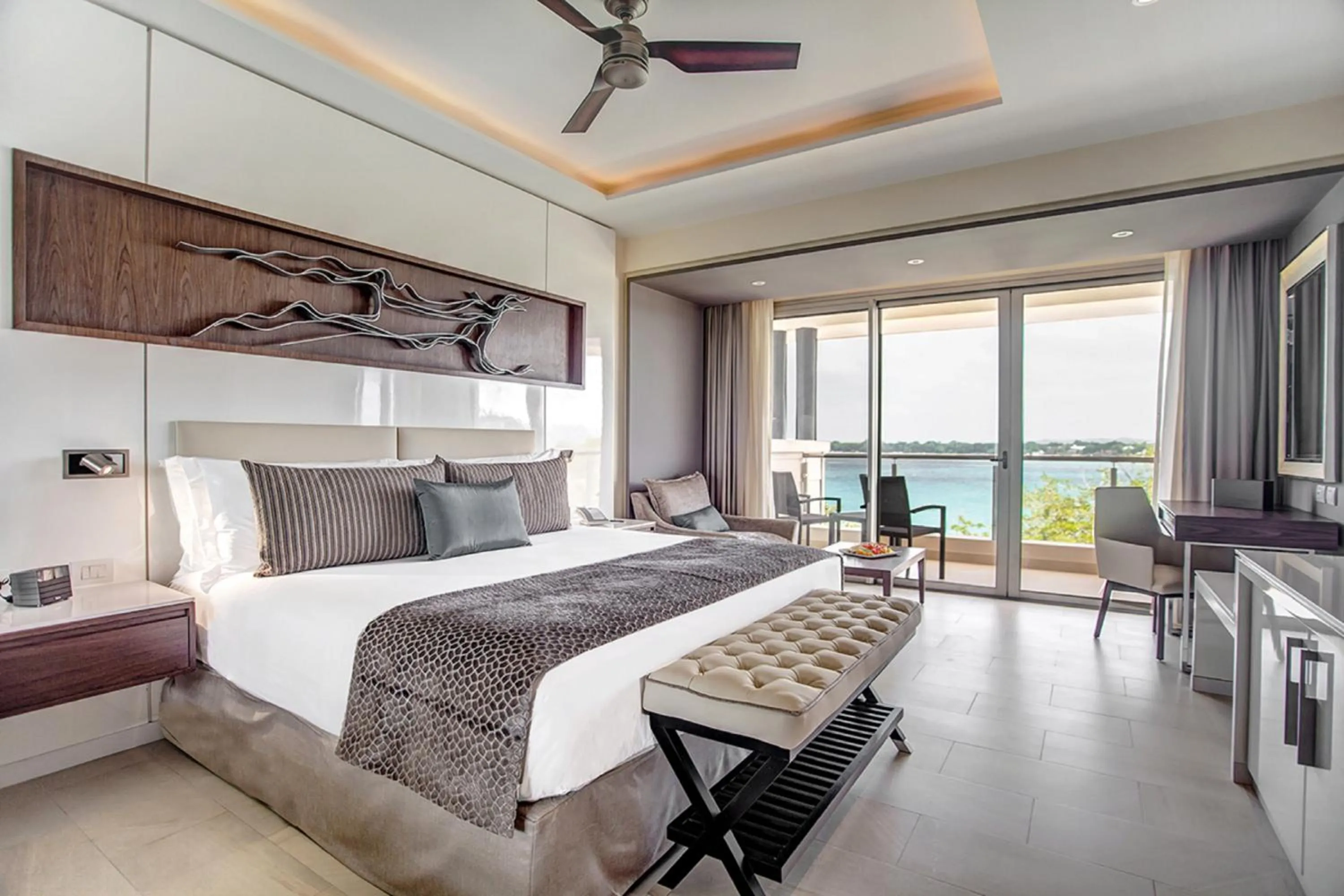 Luxury Presidential One Bedroom Suite Ocean View in Royalton Hideaway Negril, An Autograph Collection All-Inclusive Resort - Adults Only
