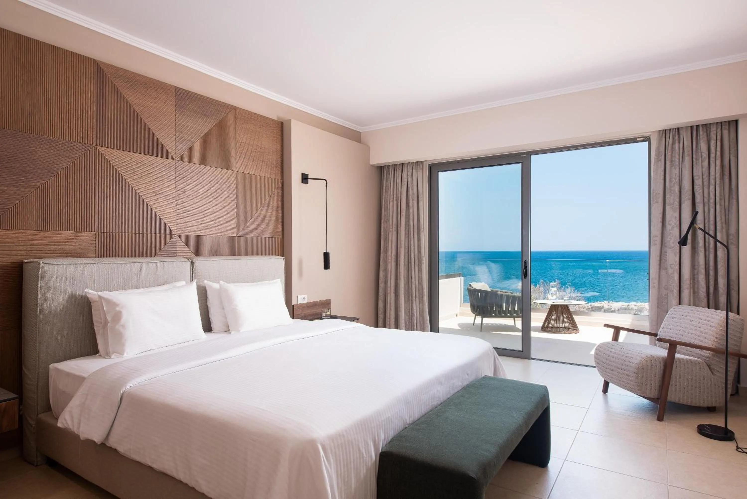 Royal Suite with Sea View in KRESTEN ROYAL Euphoria Resort