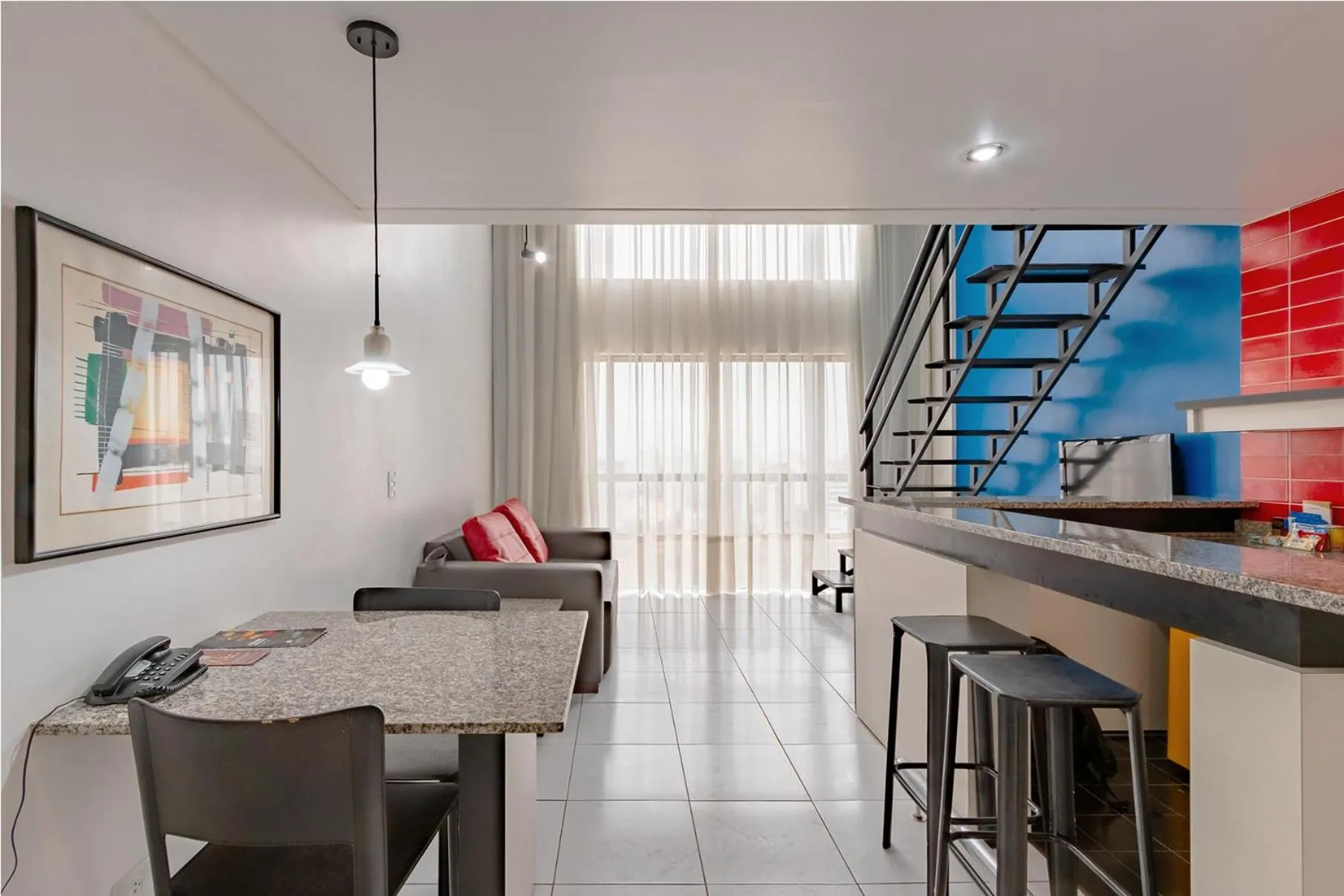 Duplex Apartment - single occupancy in Bristol Metropolitan Curitiba Centro