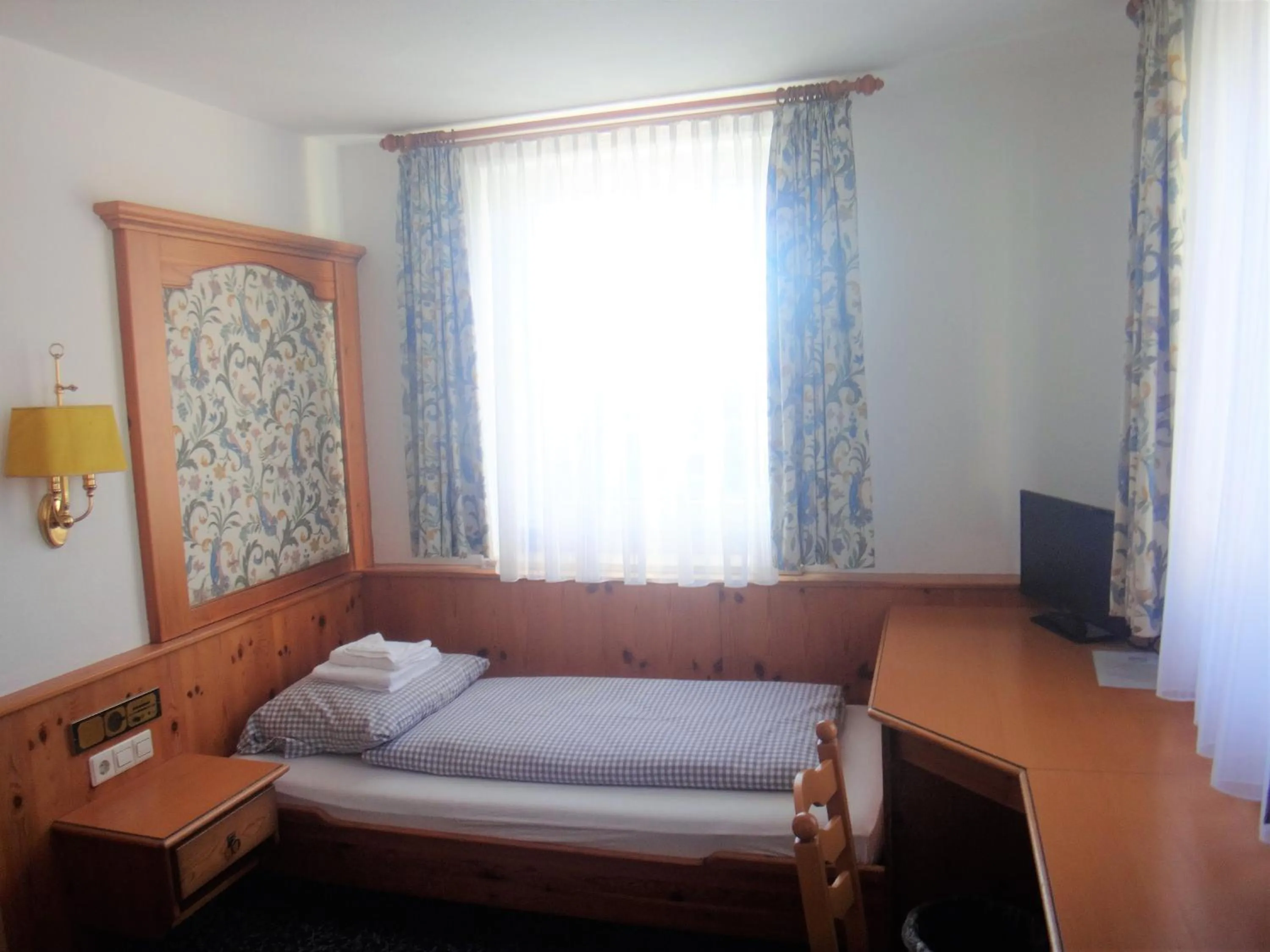 Single Room in Bodenseehotel Lindau