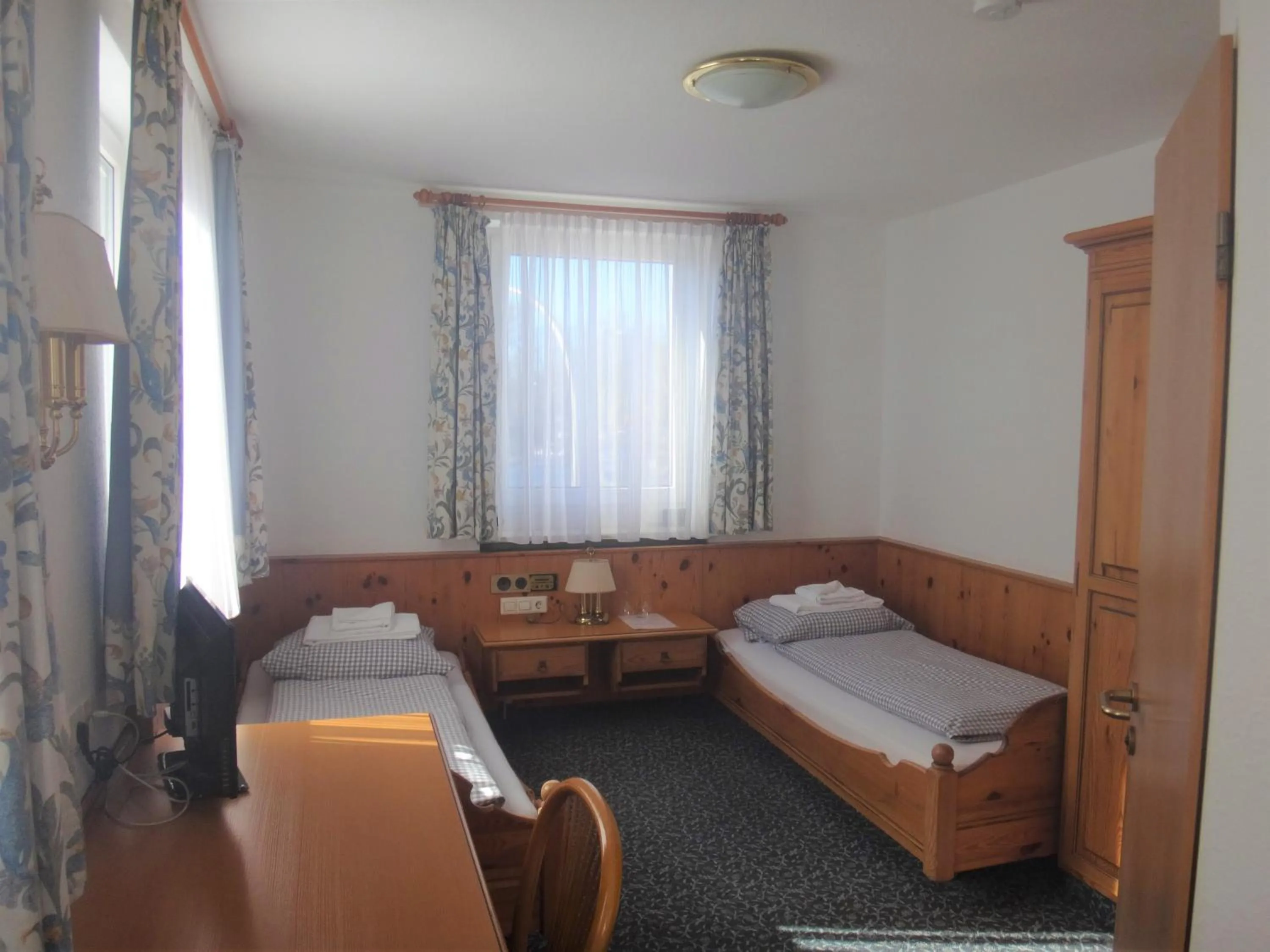 Standard Twin Room in Bodenseehotel Lindau
