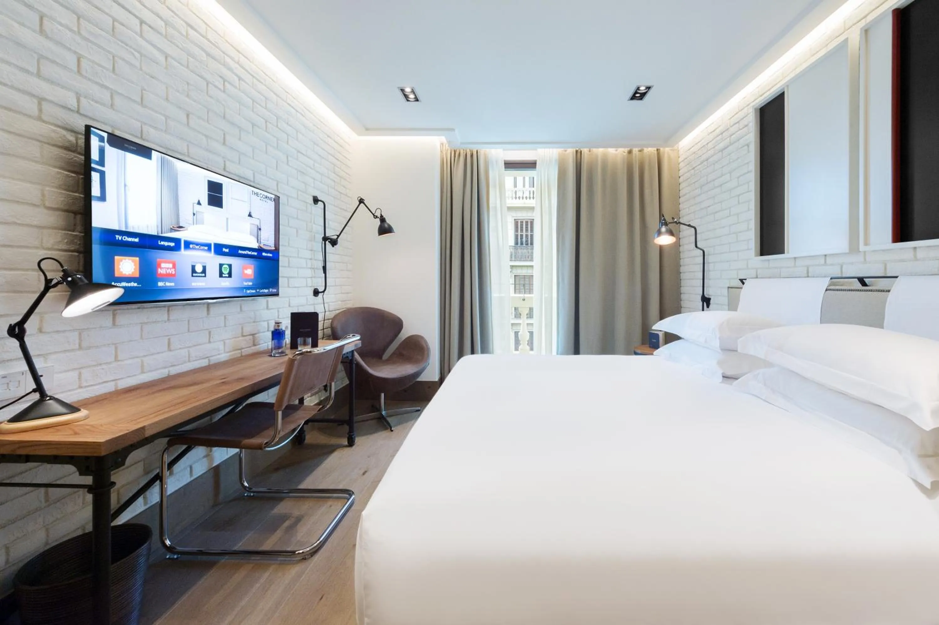 Superior Double or Twin Room in The Corner Hotel