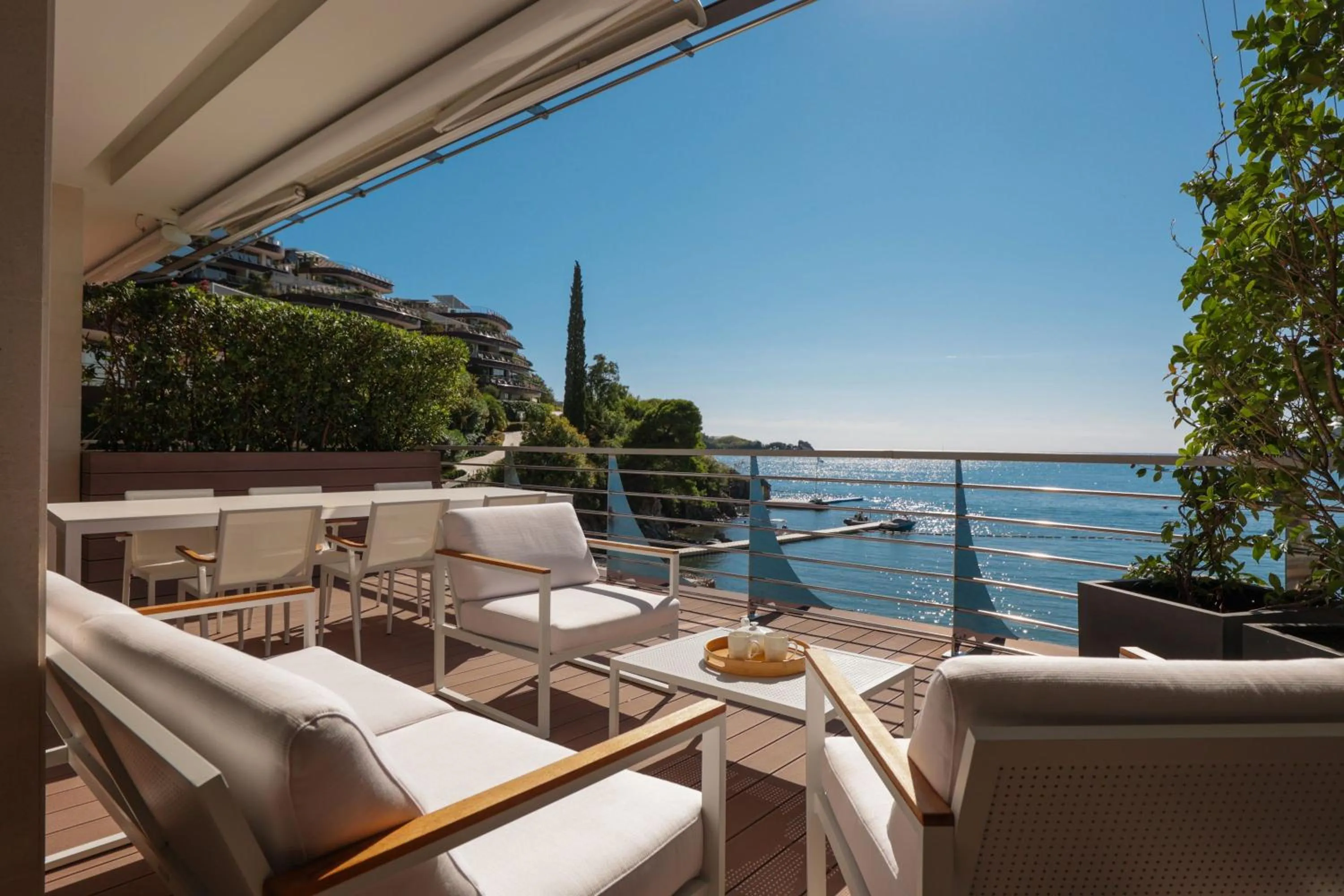 One-Bedroom Apartment with Sea View in Dukley Hotel & Resort