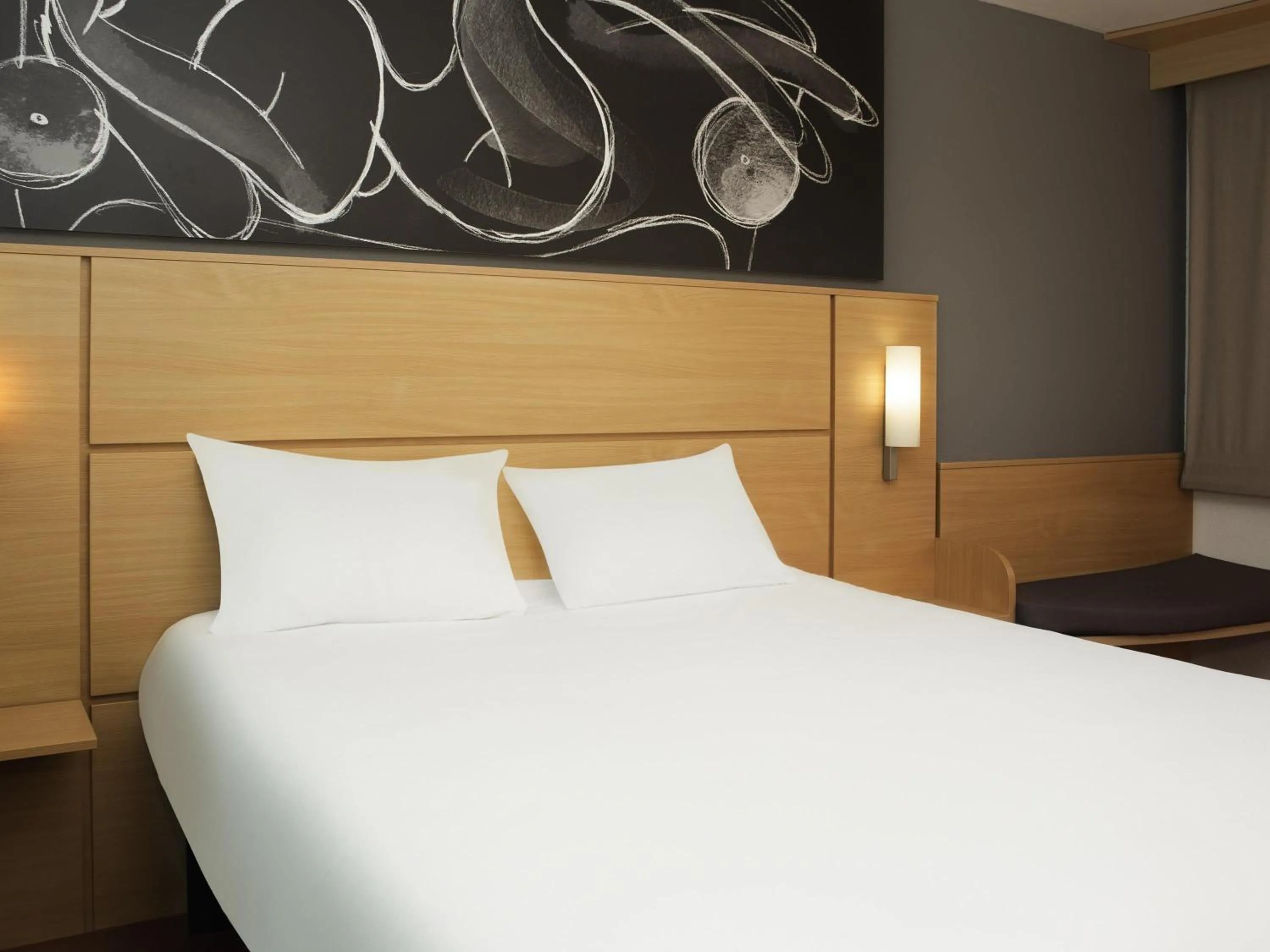 Double Room in ibis 3 Lacs Neuchâtel