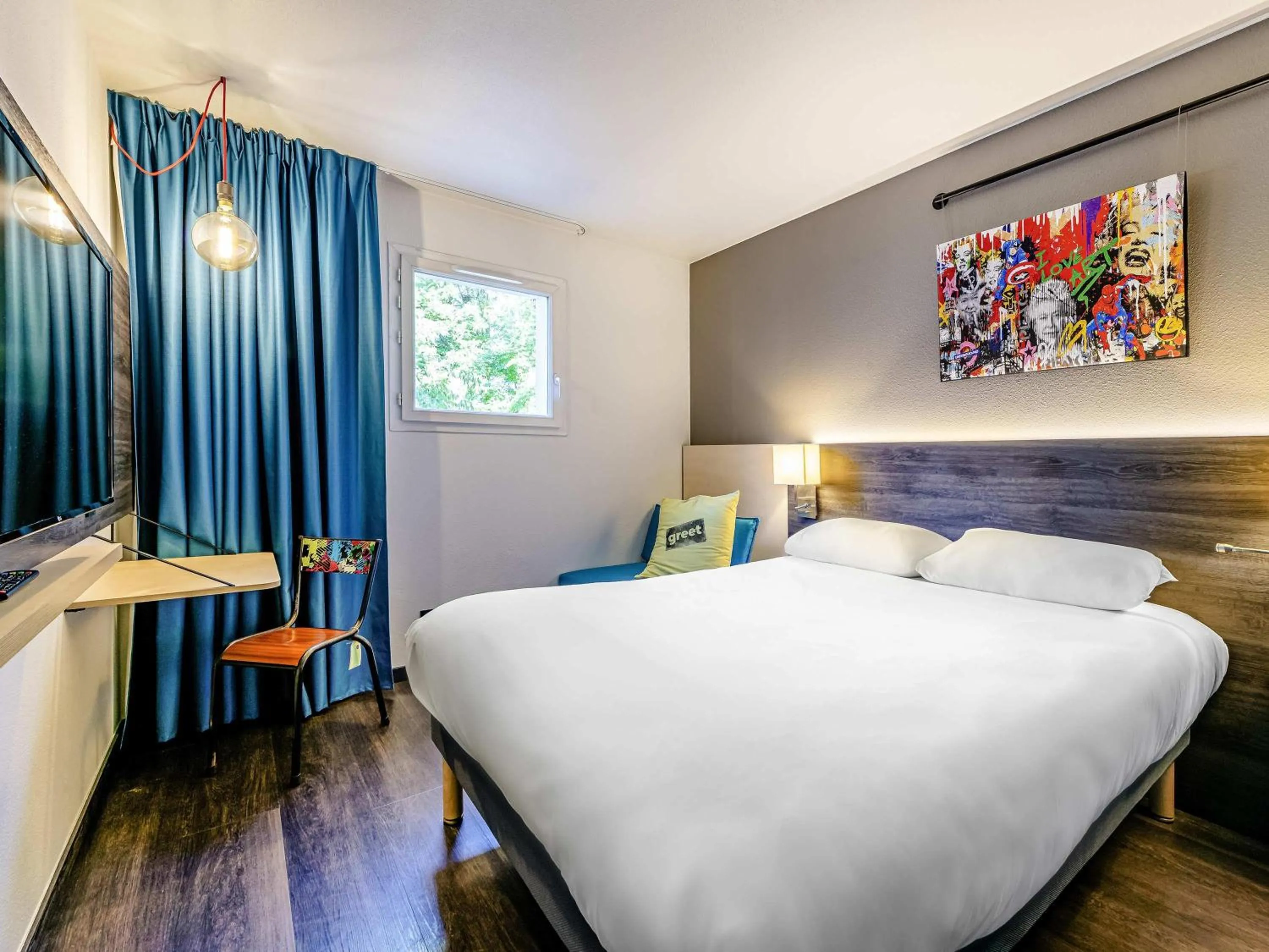 Pop Double Room with Sofa in Greet Hotel Bordeaux Floirac Arena