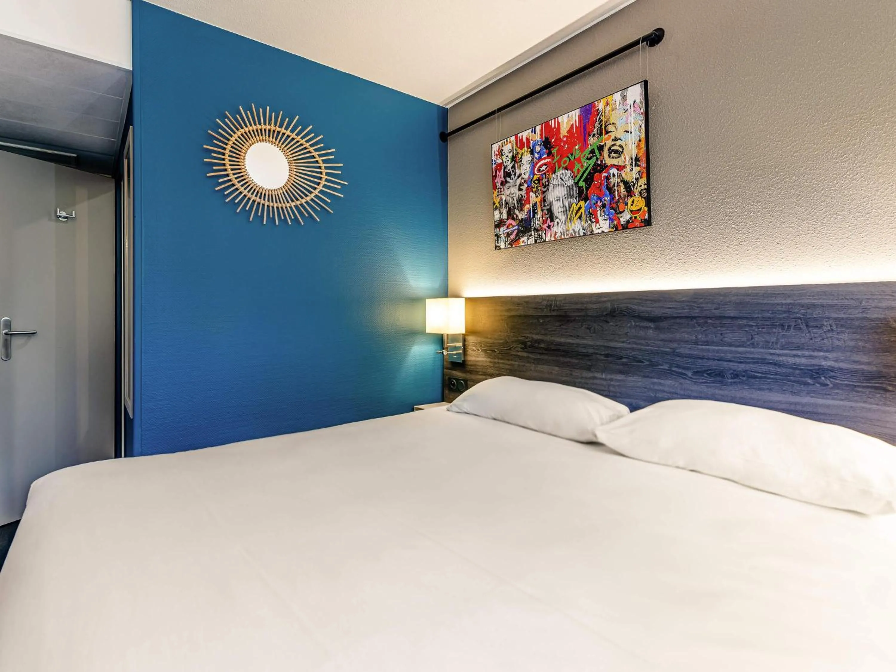 Pop Double Room in Greet Hotel Bordeaux Floirac Arena