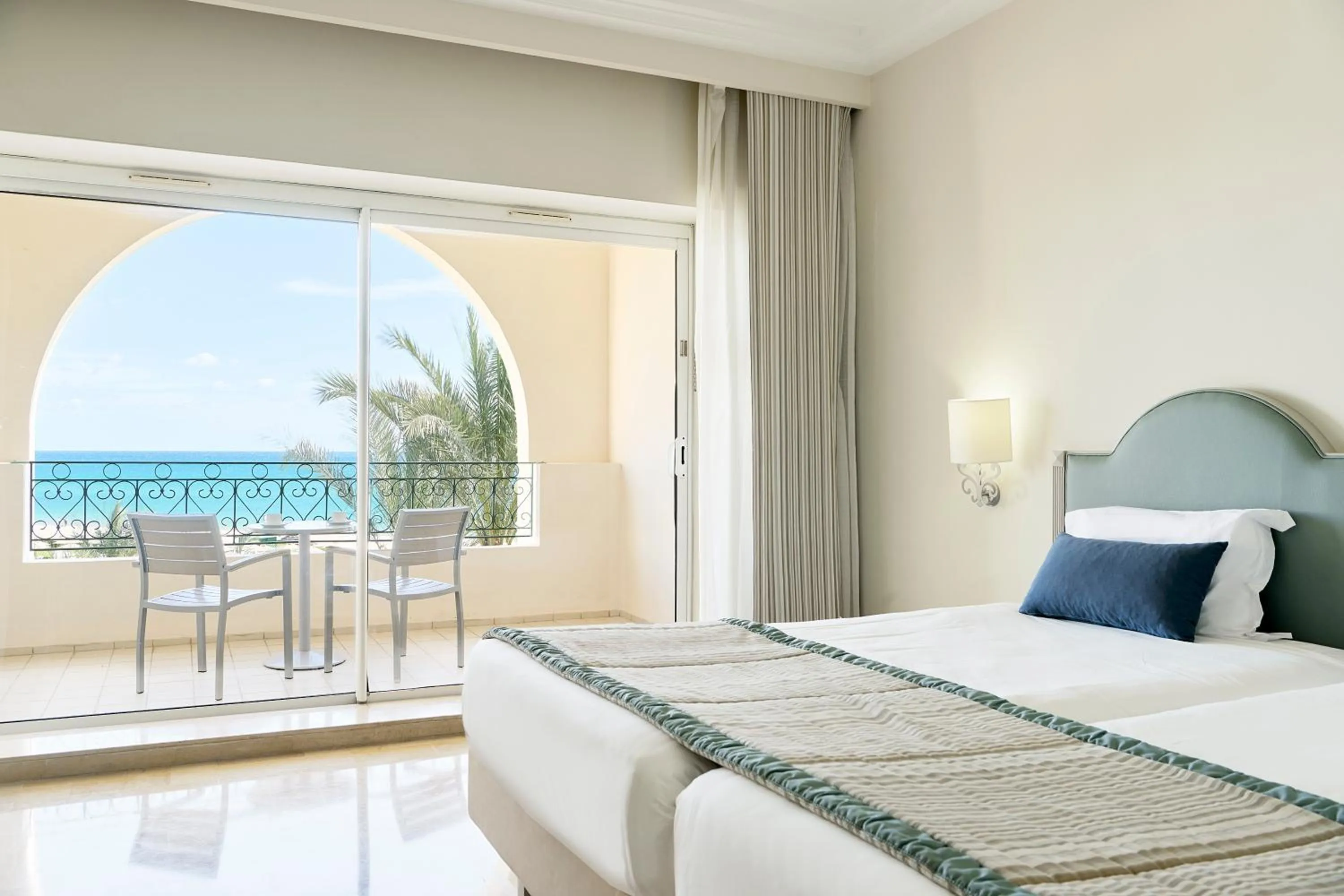Double Sea View in Iberostar Waves Averroes