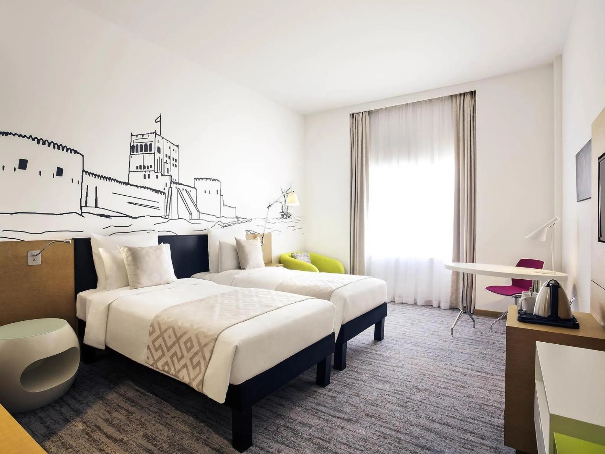 Superior Twin Room in Mercure Sohar