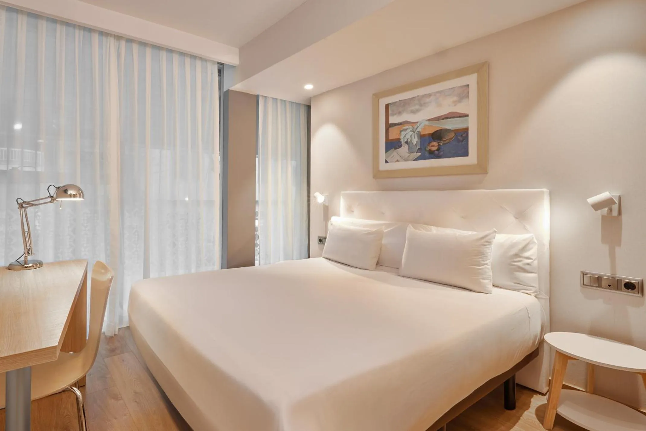 Double Room in Barcelona Century Hotel